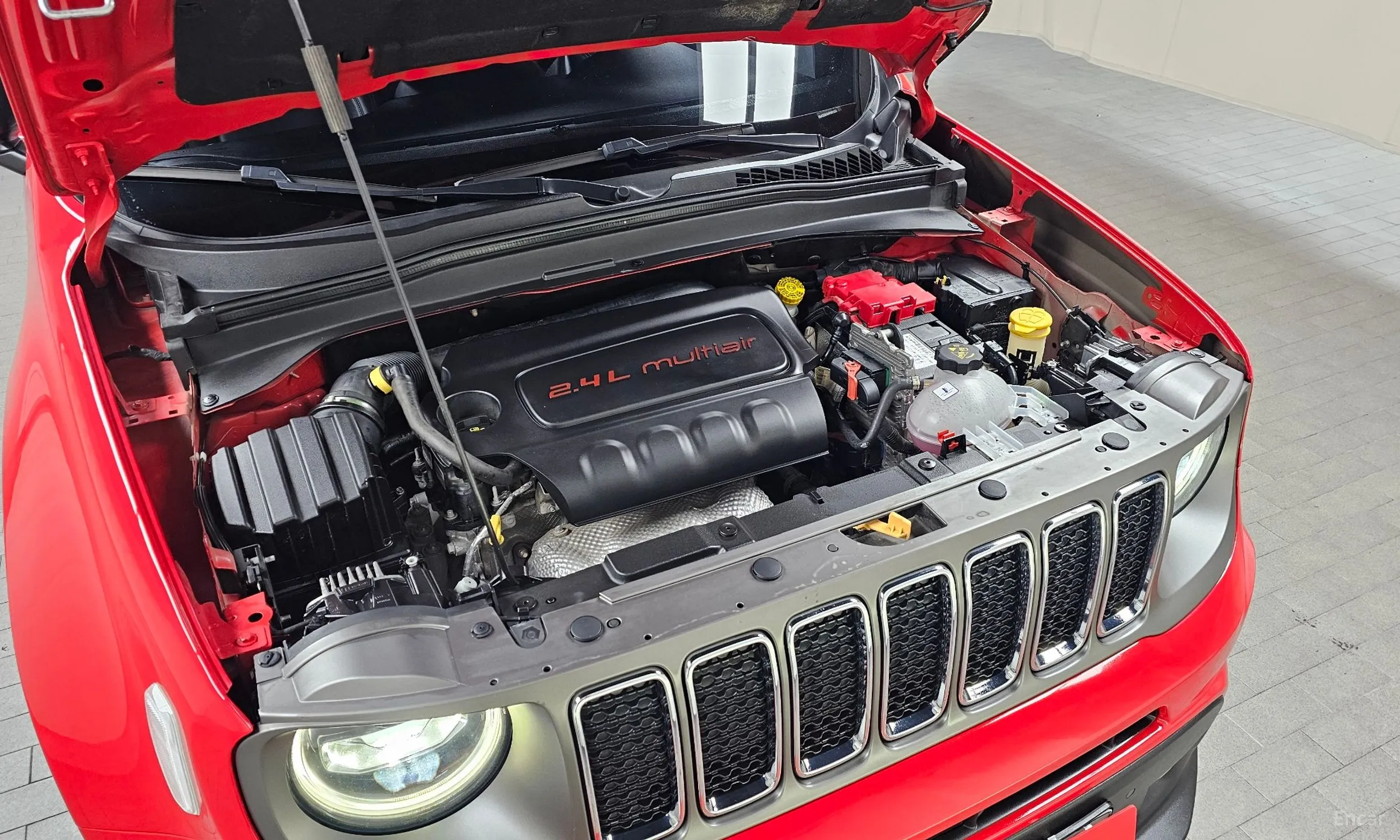 Jeep Renegade превью 6