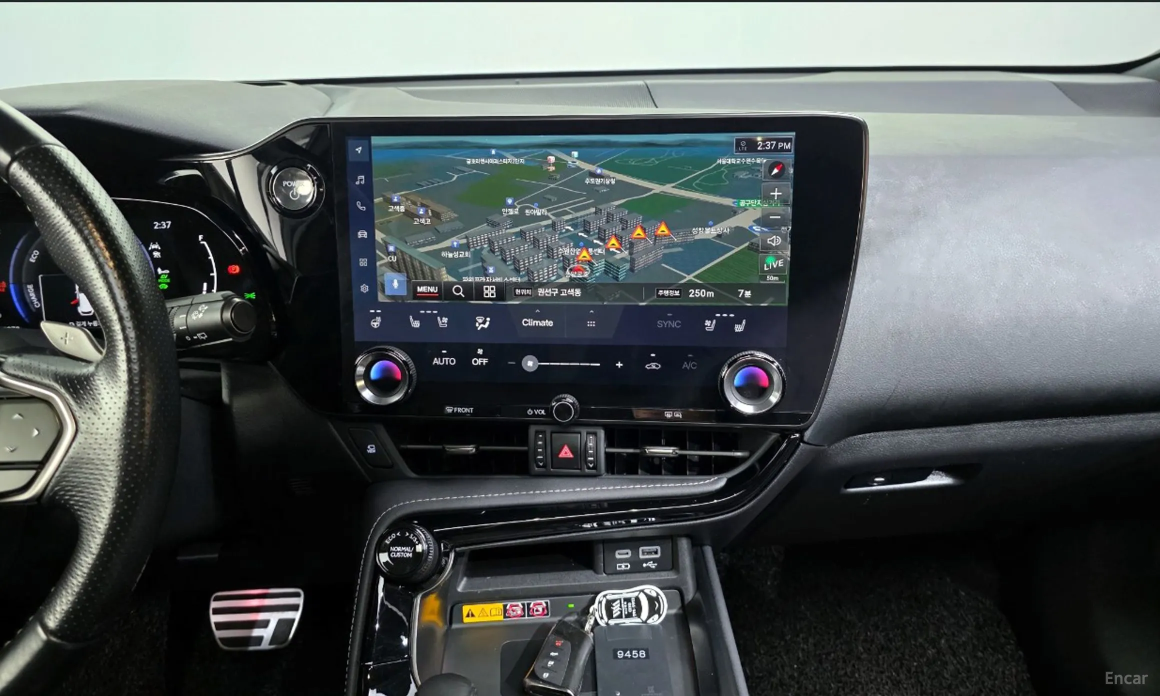 Lexus NX450h + 2nd Gen превью 14