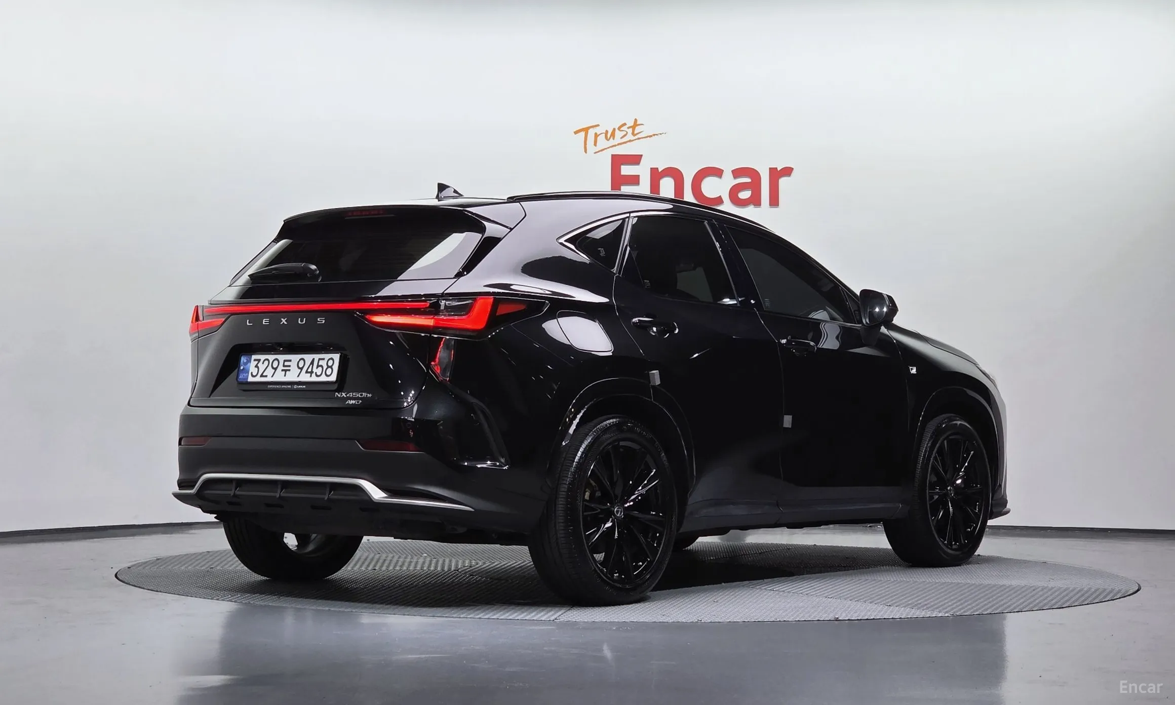 Lexus NX450h + 2nd Gen