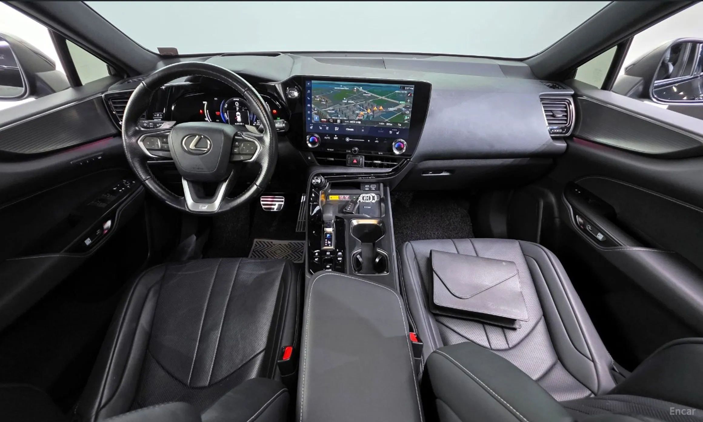 Lexus NX450h + 2nd Gen превью 7