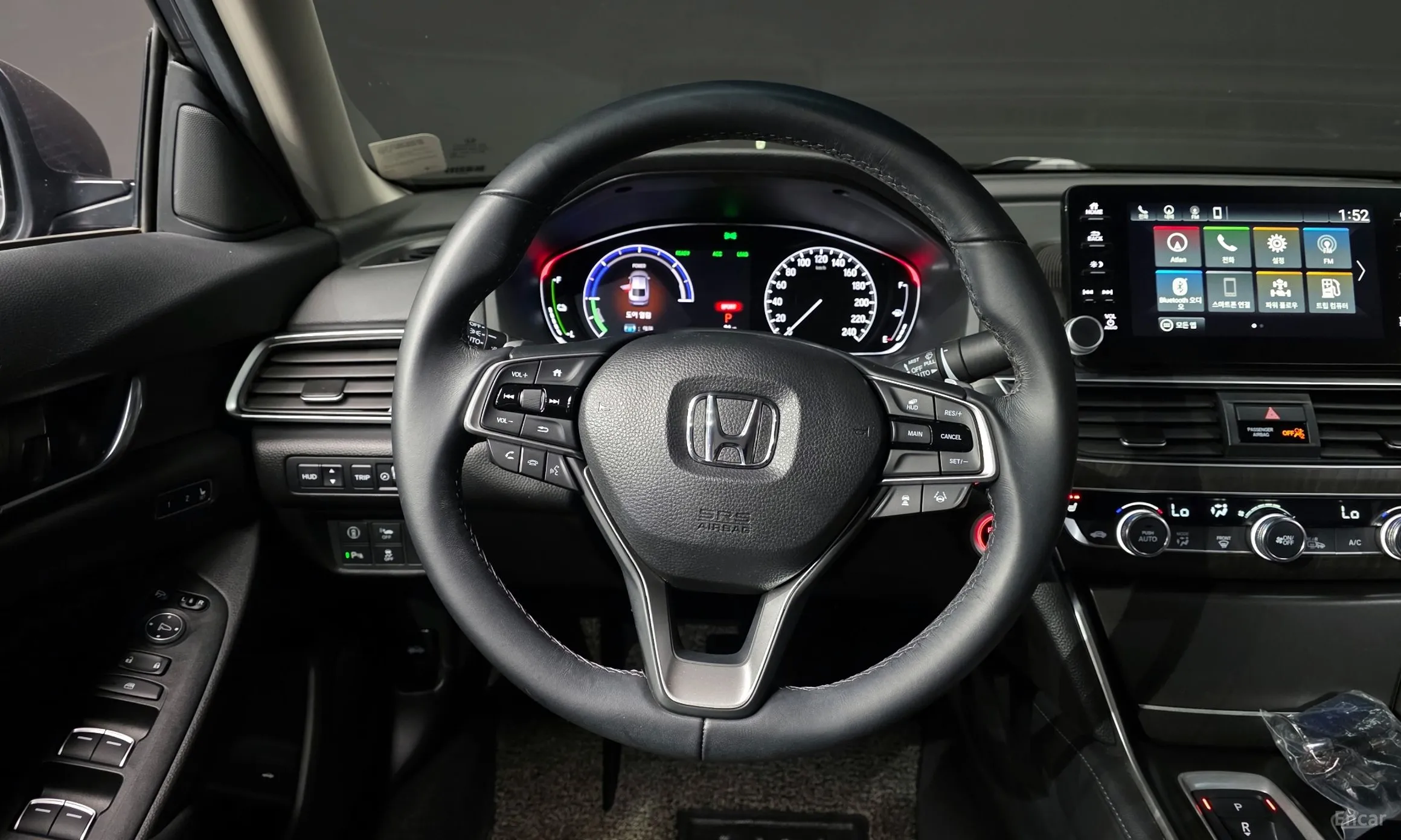 Honda Accord 10th Generation превью 13