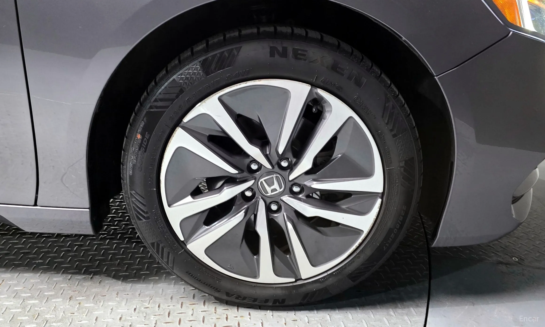 Honda Accord 10th Generation превью 5