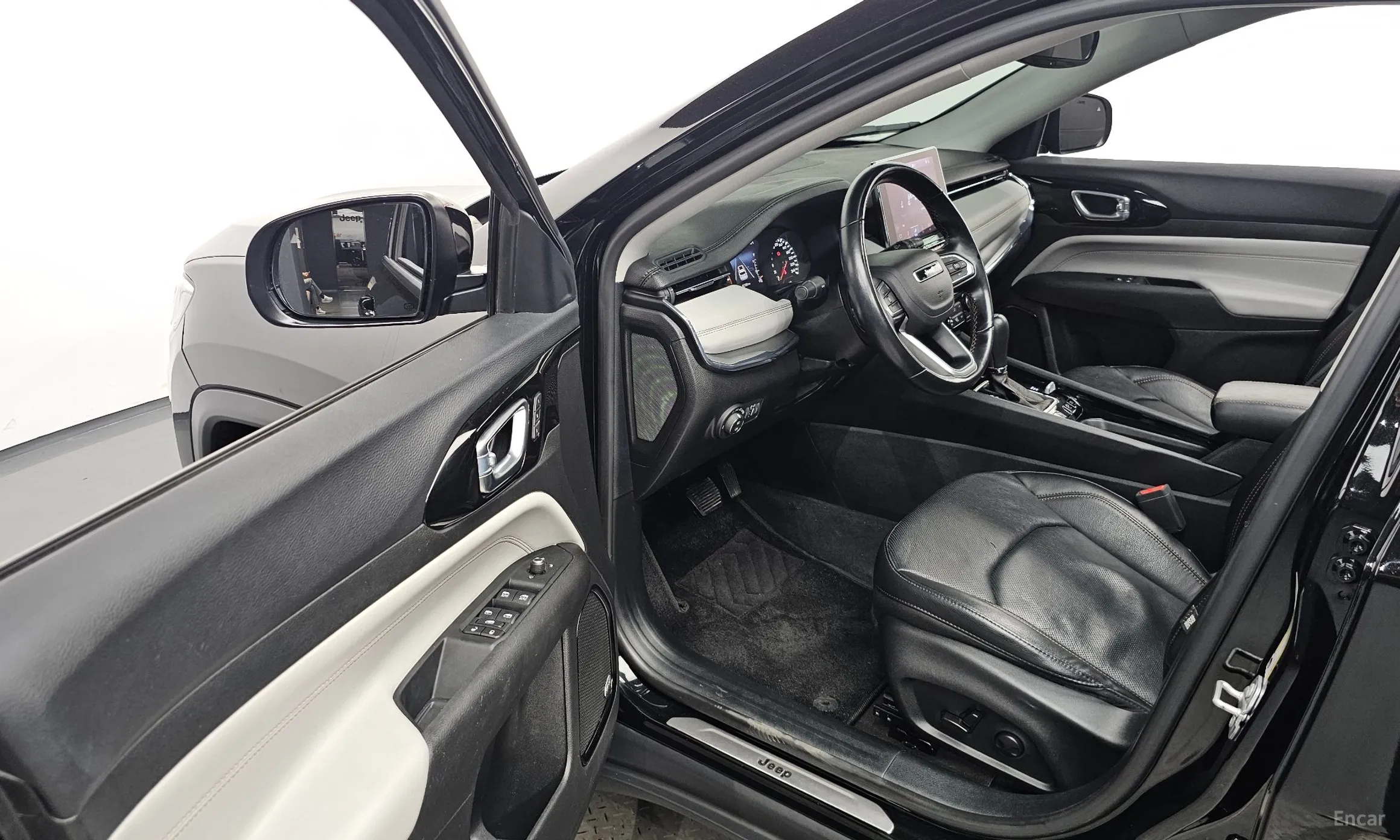 Jeep Compass 2nd Generation превью 10