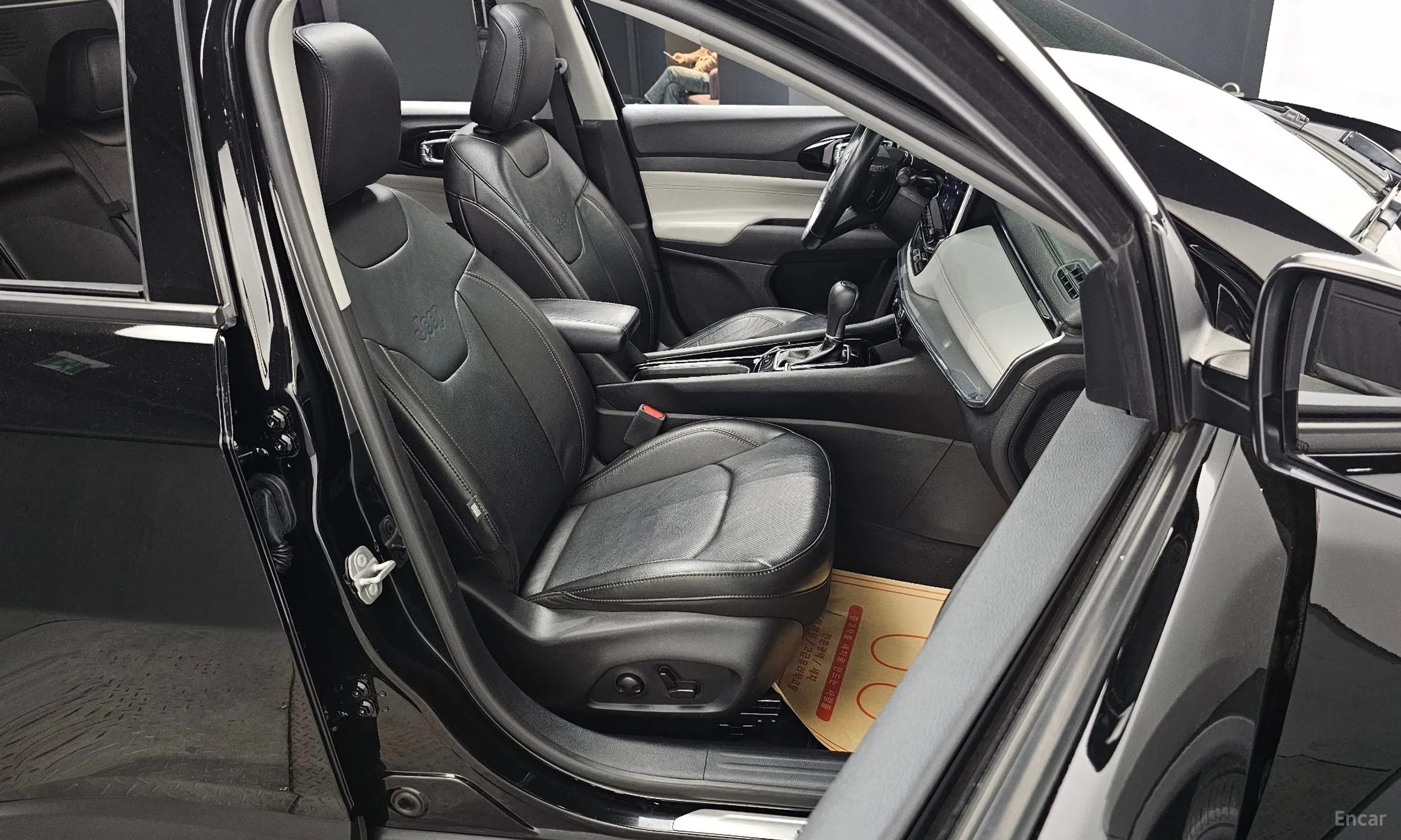 Jeep Compass 2nd Generation превью 12