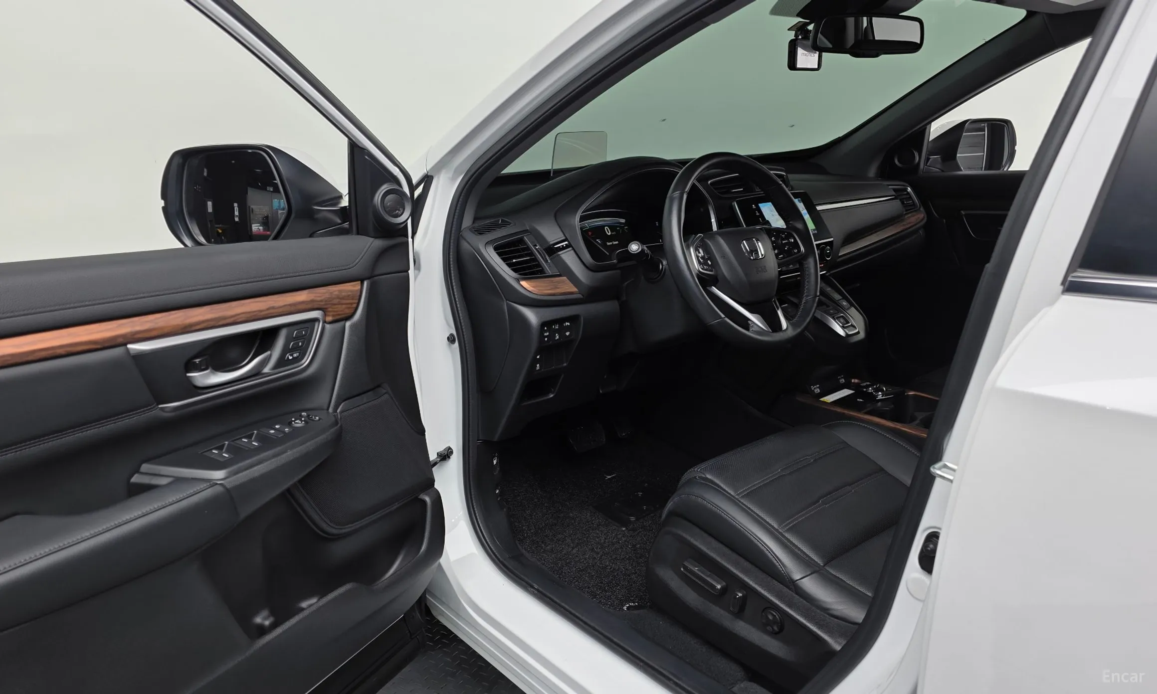 Honda CR-V 5th generation превью 10