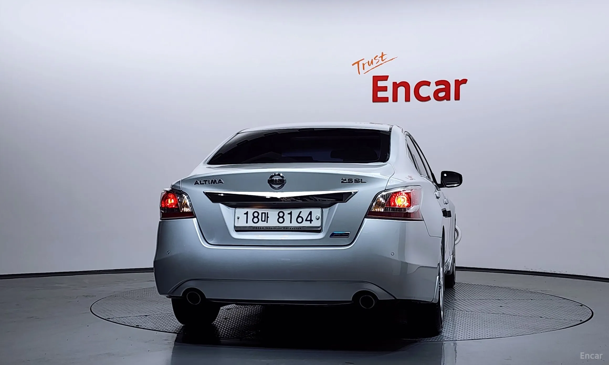 Nissan Altima превью 4