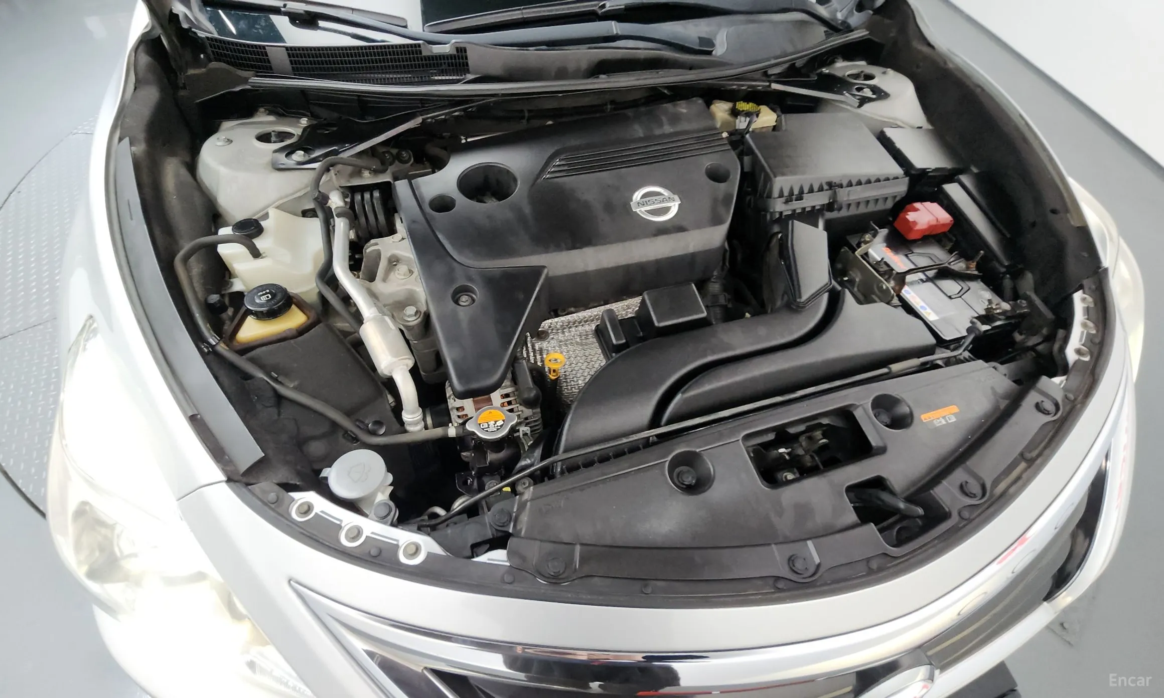 Nissan Altima превью 6
