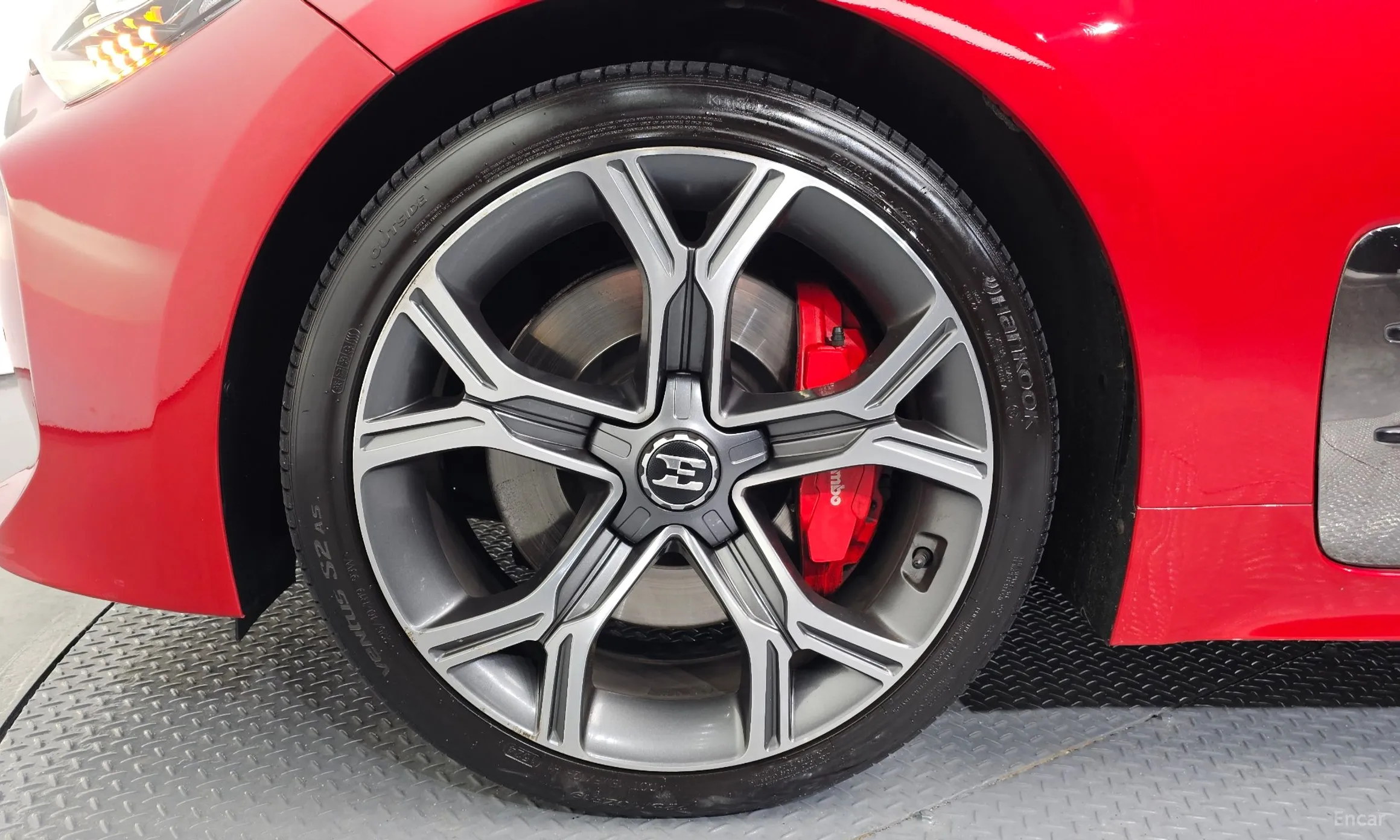 Kia Stinger превью 5