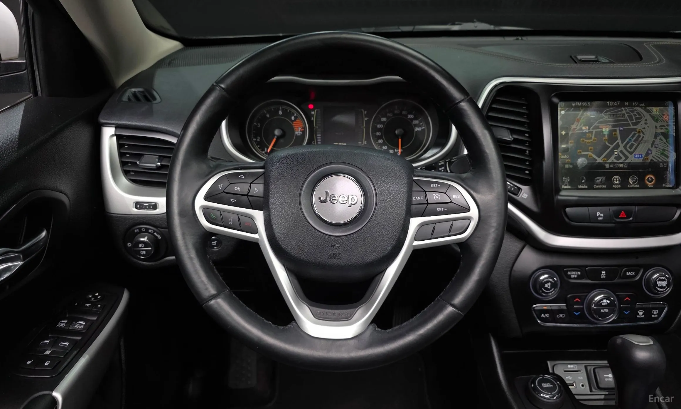 Jeep Cherokee (KL) превью 13