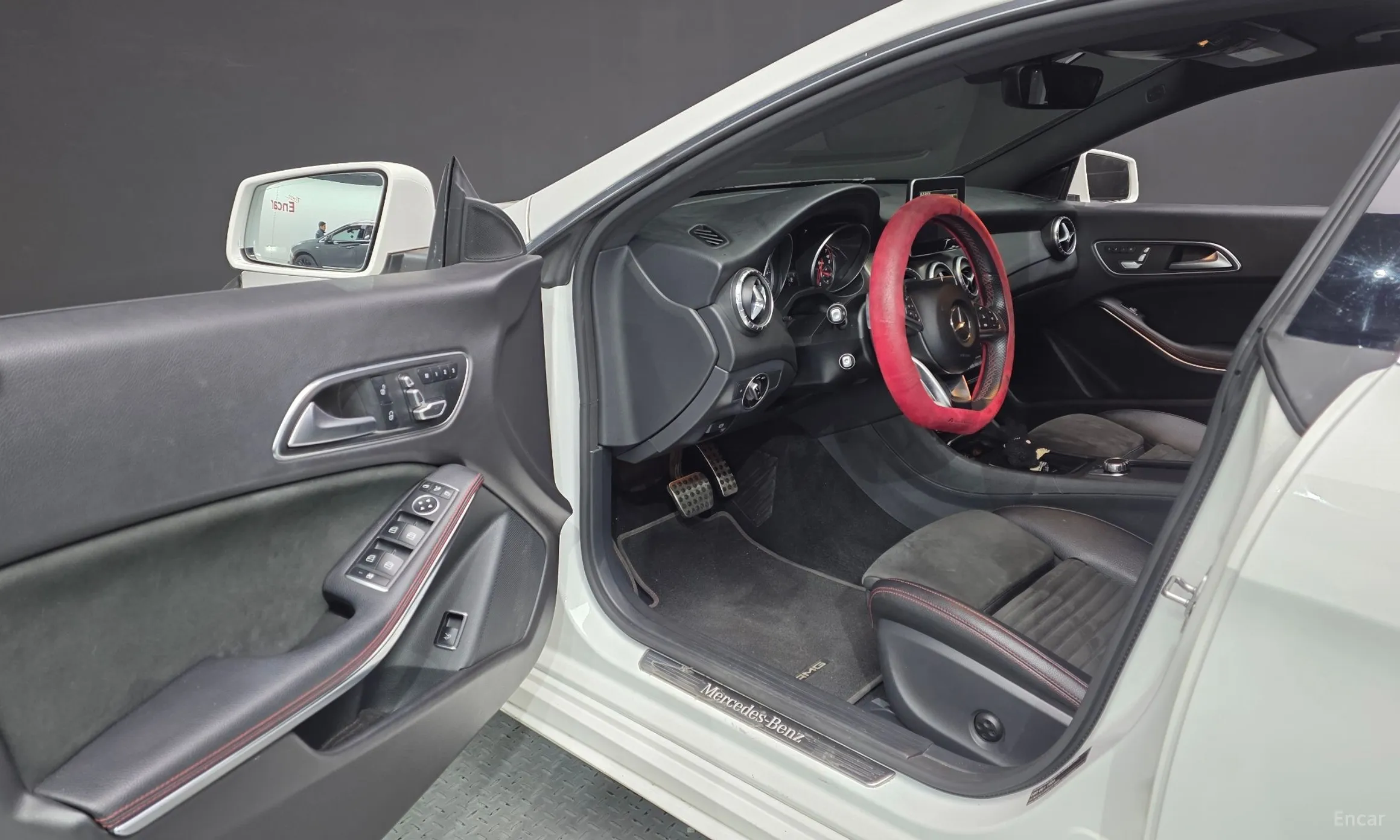 Mercedes Benz CLA-Class C117 превью 10