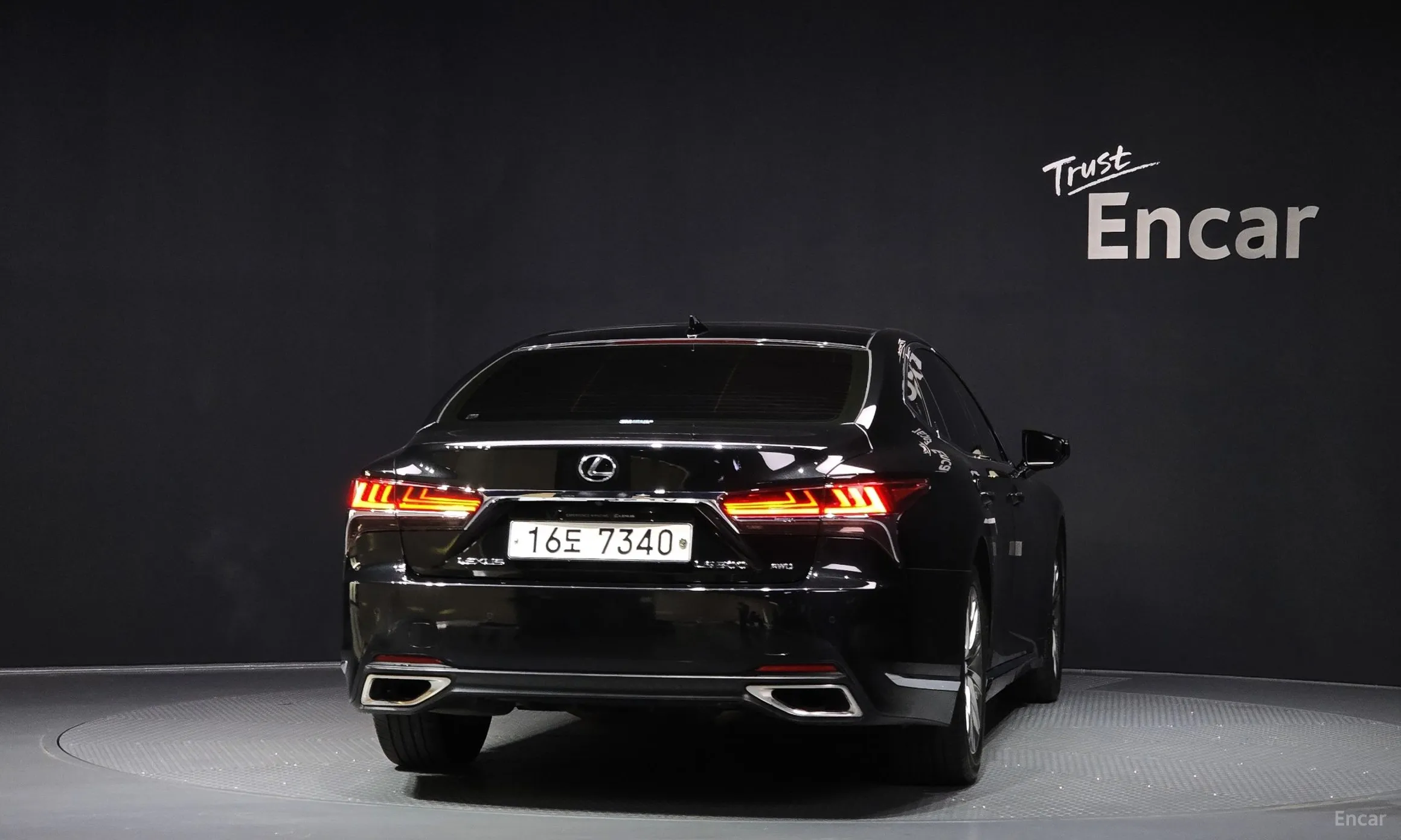 Lexus LS500 5th Generation превью 4