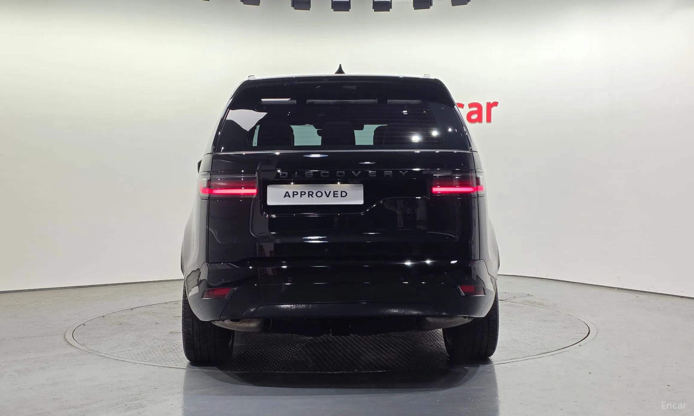 Land Rover Discovery 5 превью 7