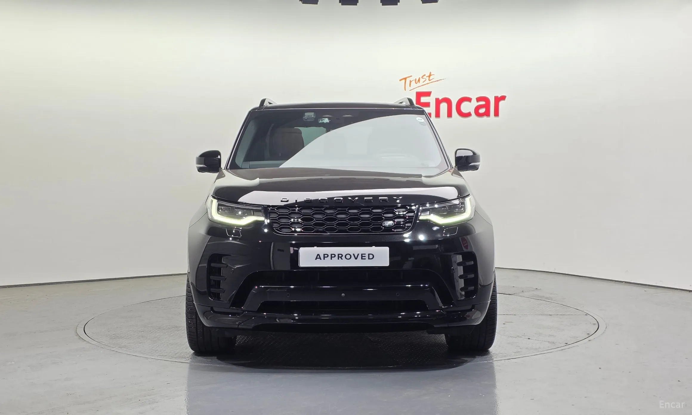 Land Rover Discovery 5 превью 8