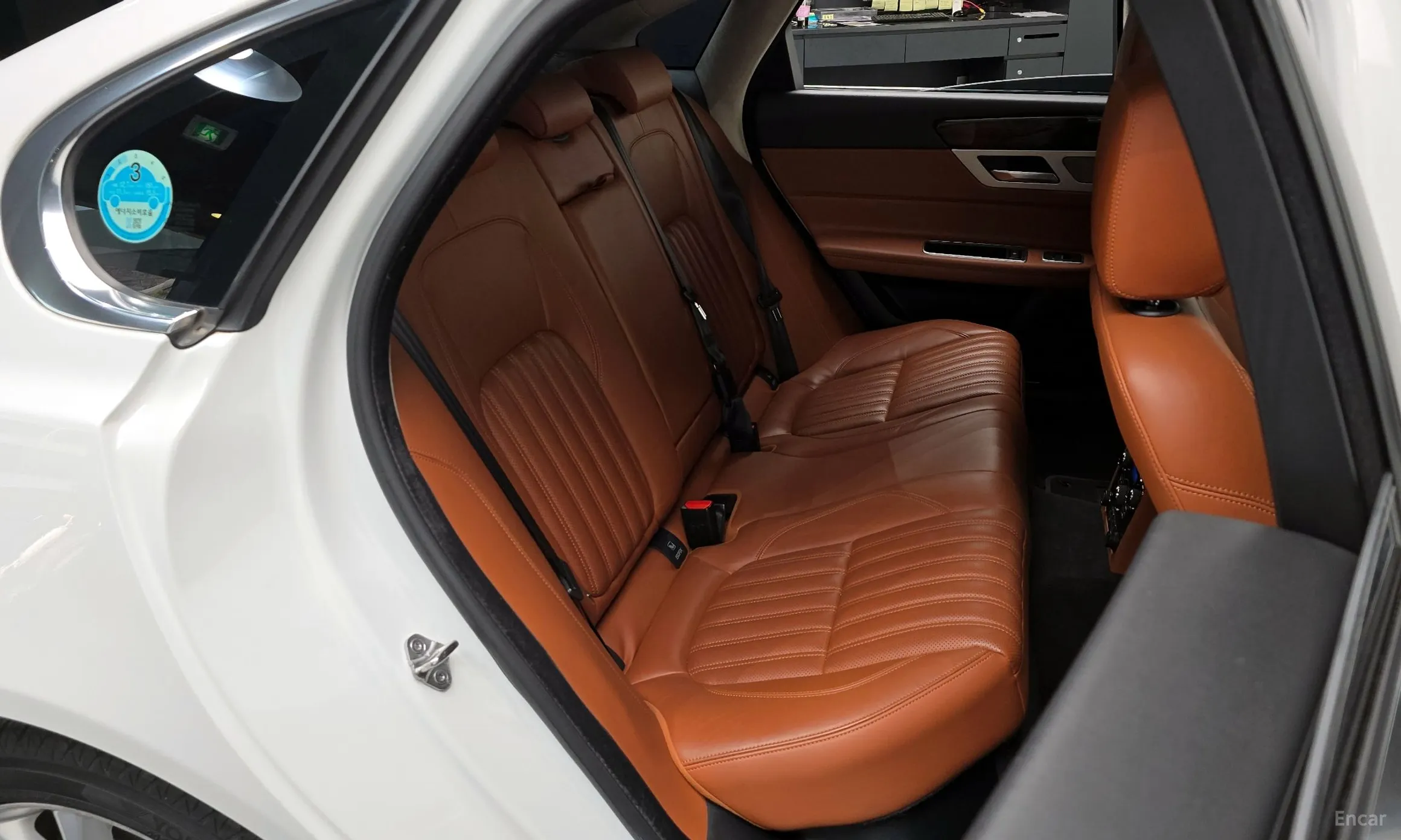 Jaguar XF (x260) превью 12