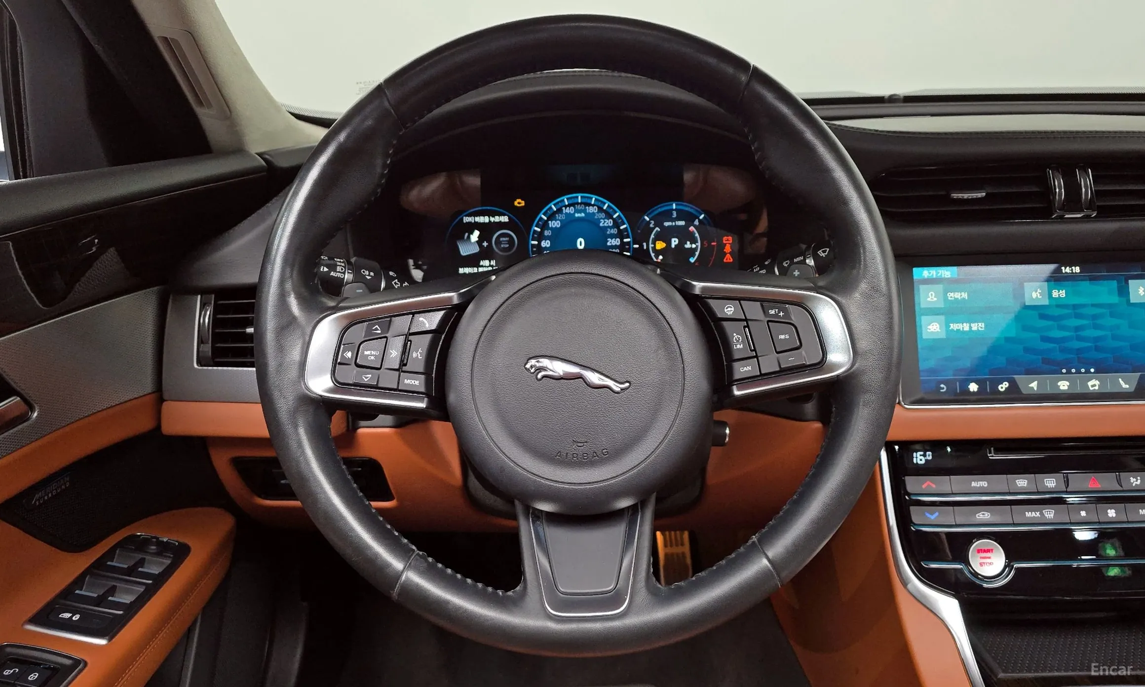 Jaguar XF (x260) превью 13