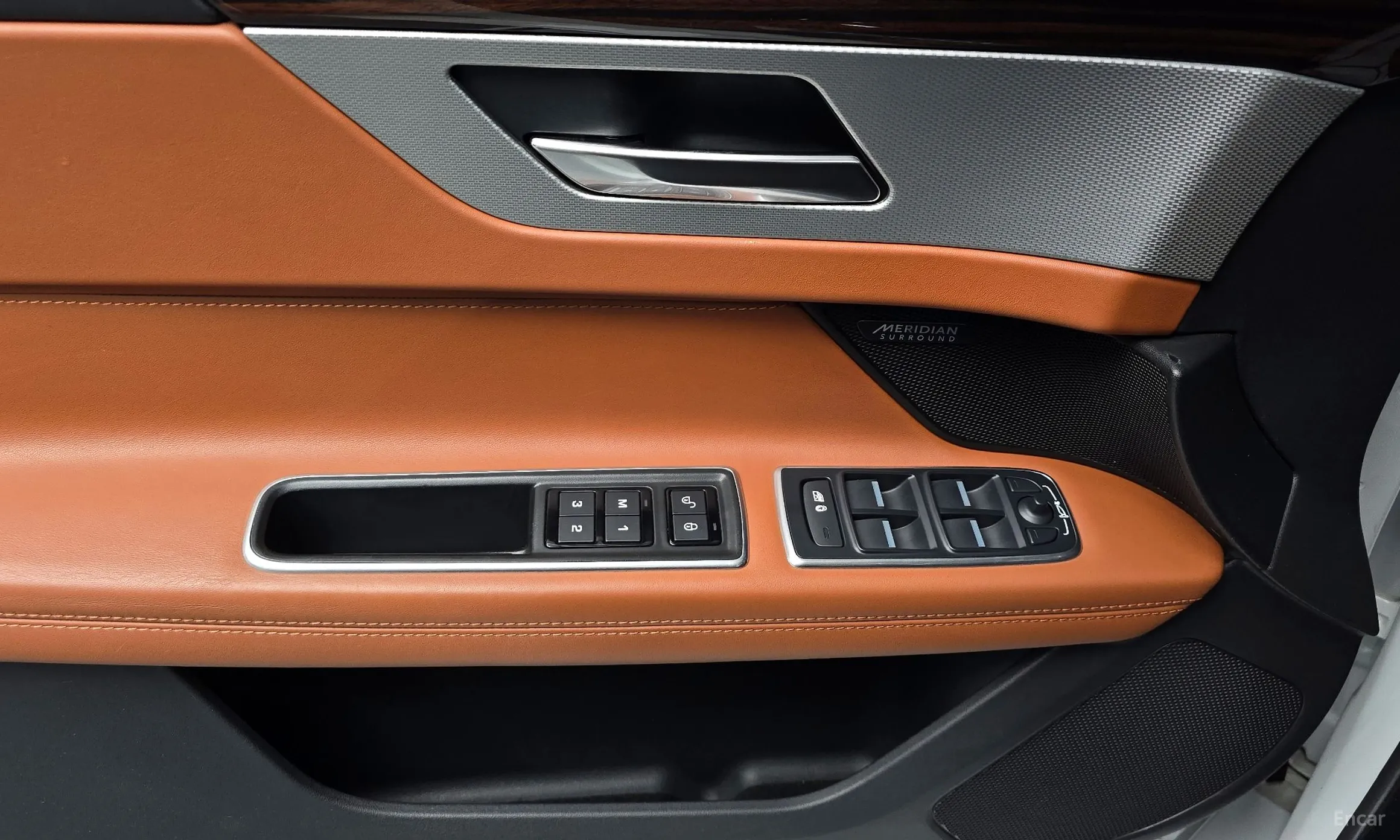 Jaguar XF (x260) превью 18
