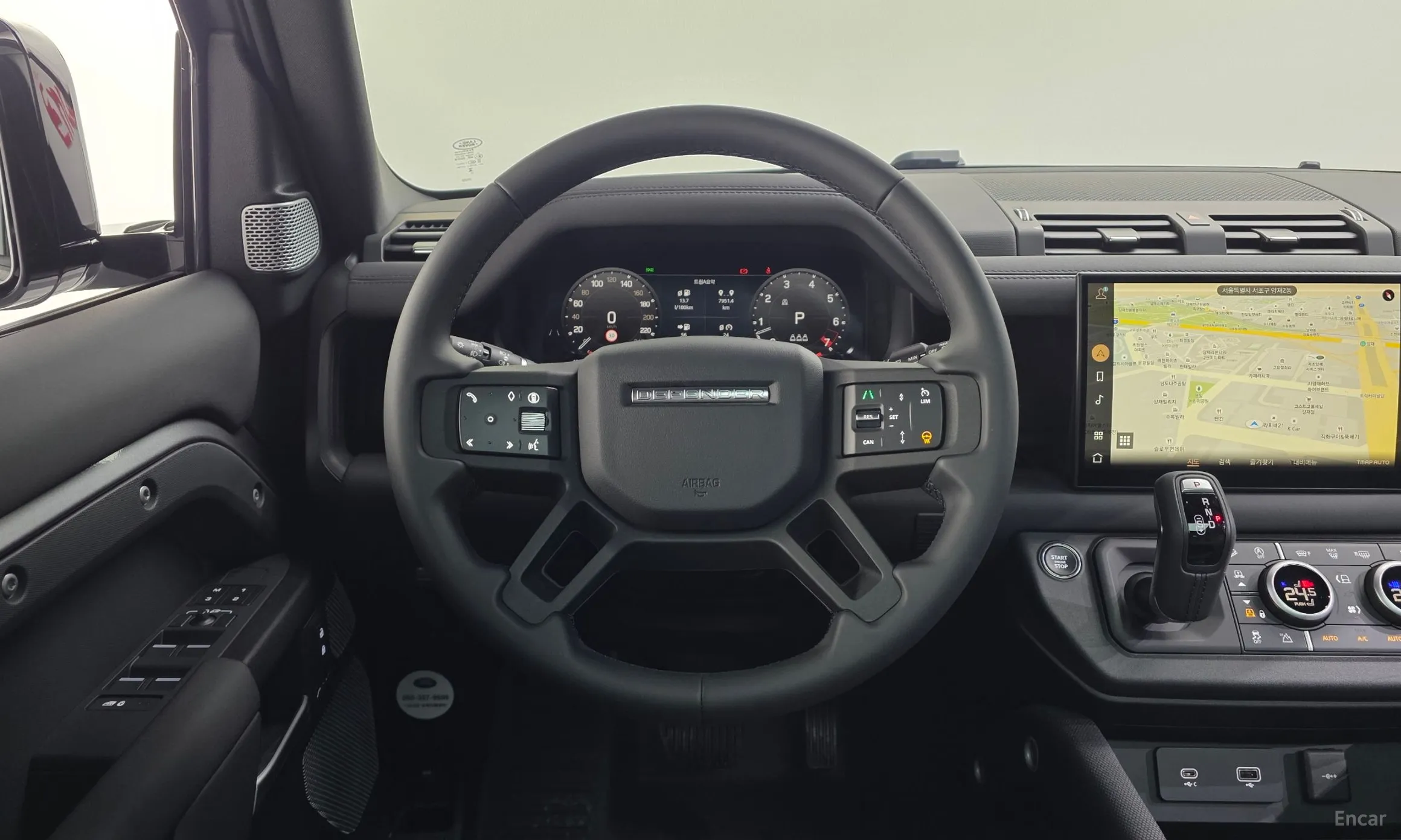 Land Rover Defender (L663) превью 13