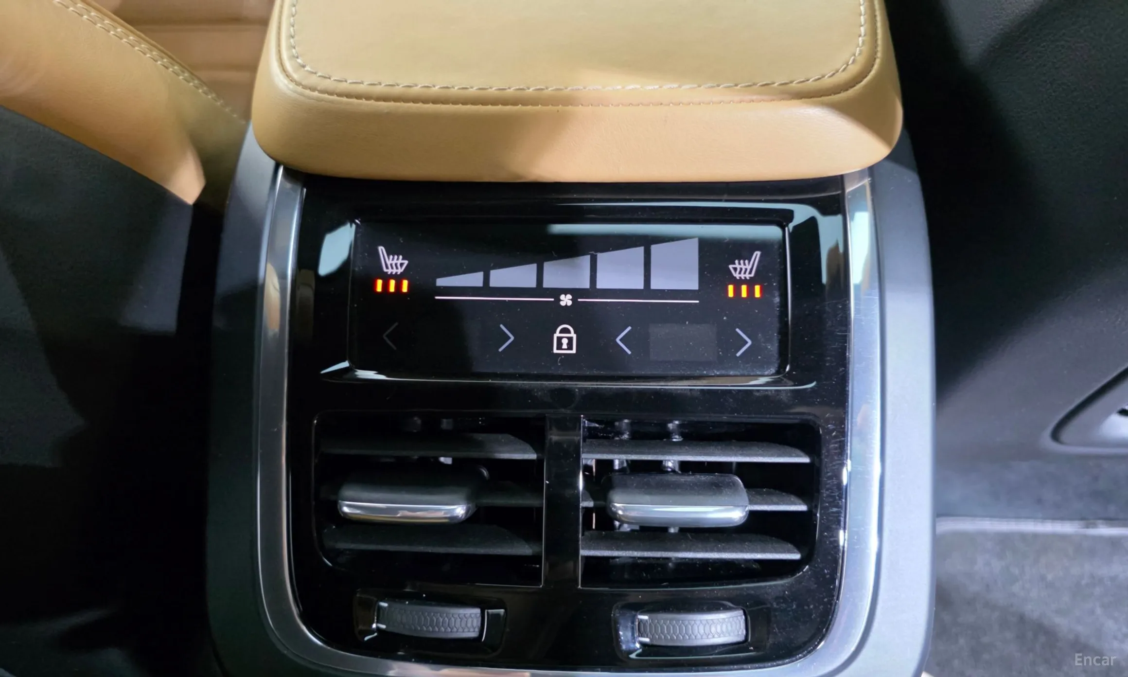 Volvo S90 превью 19