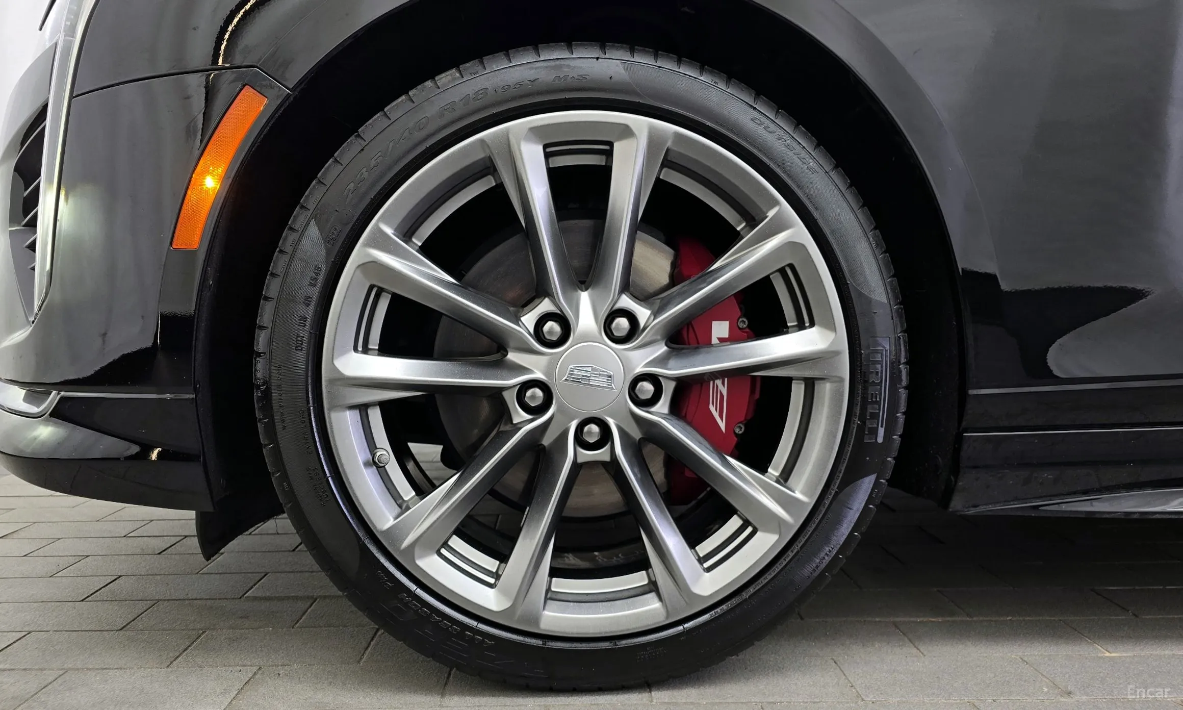 Cadillac CT4 превью 5