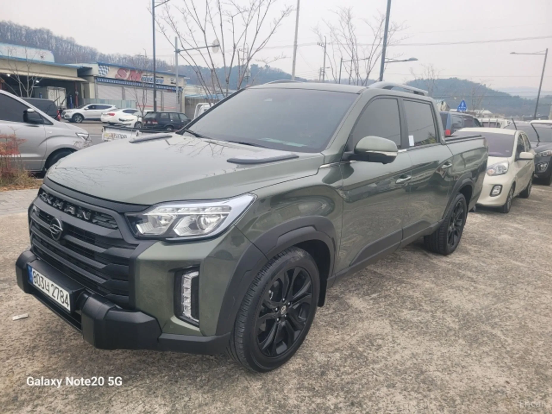 Rexton Sports Khan