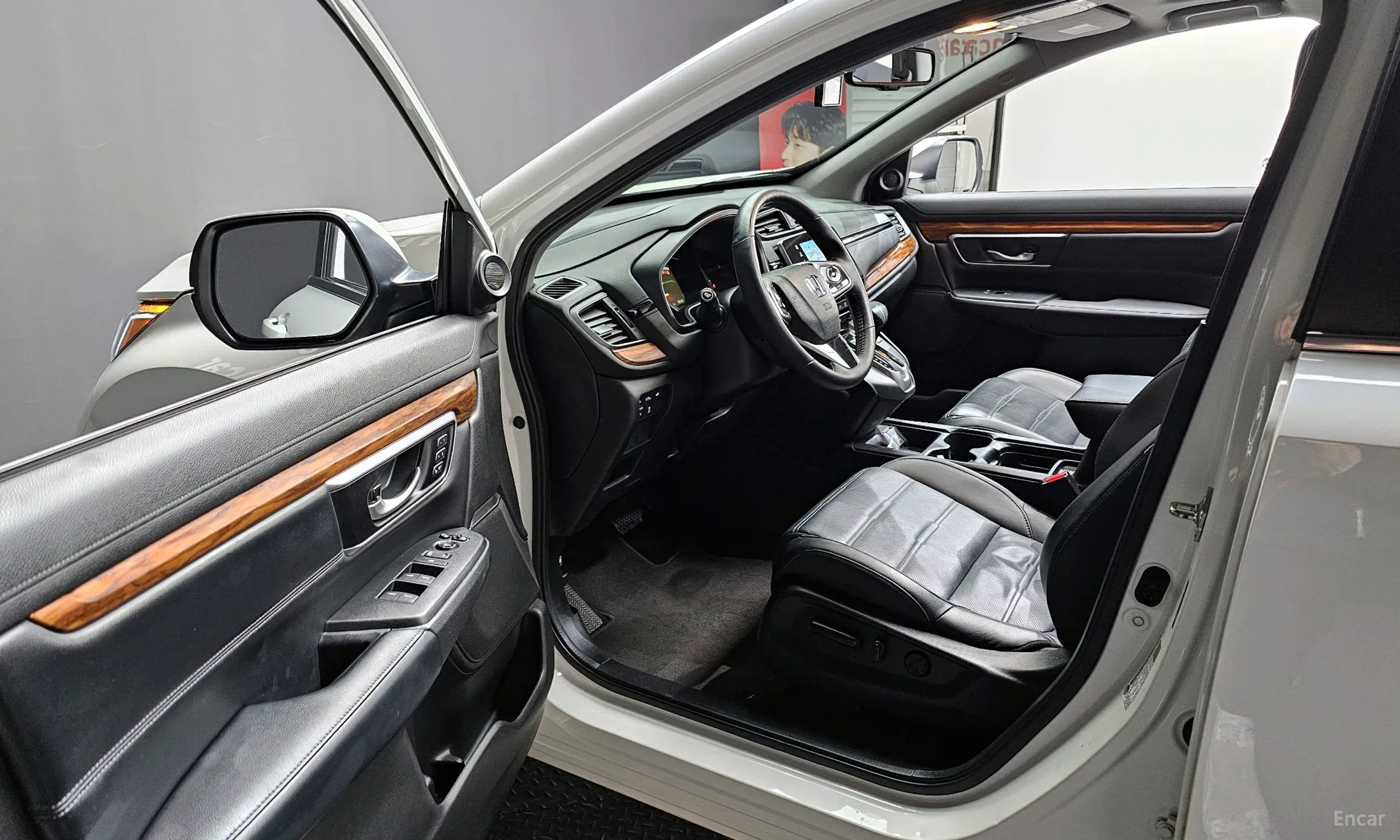 Honda CR-V 5th generation превью 10