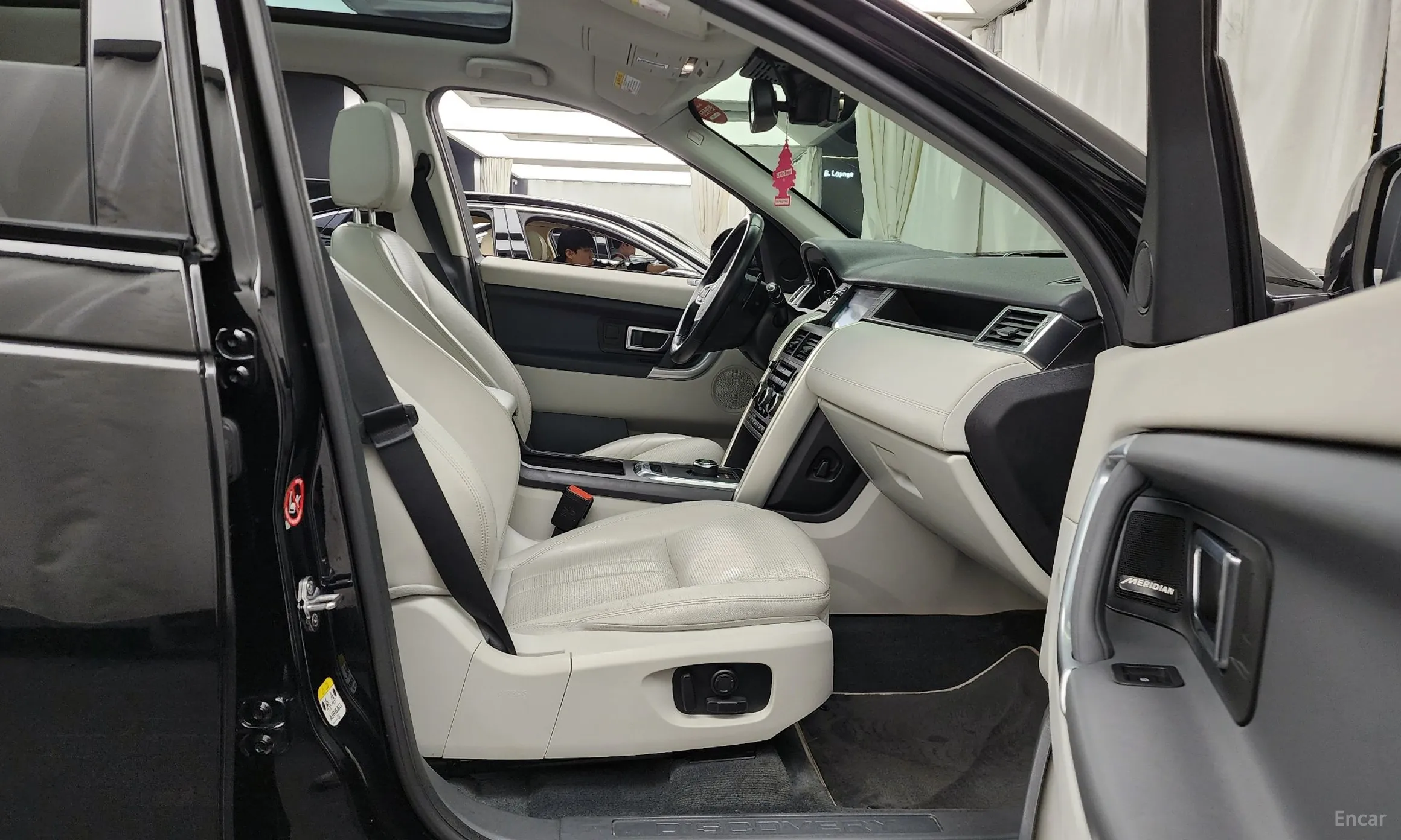 Land Rover Discovery Sports превью 11