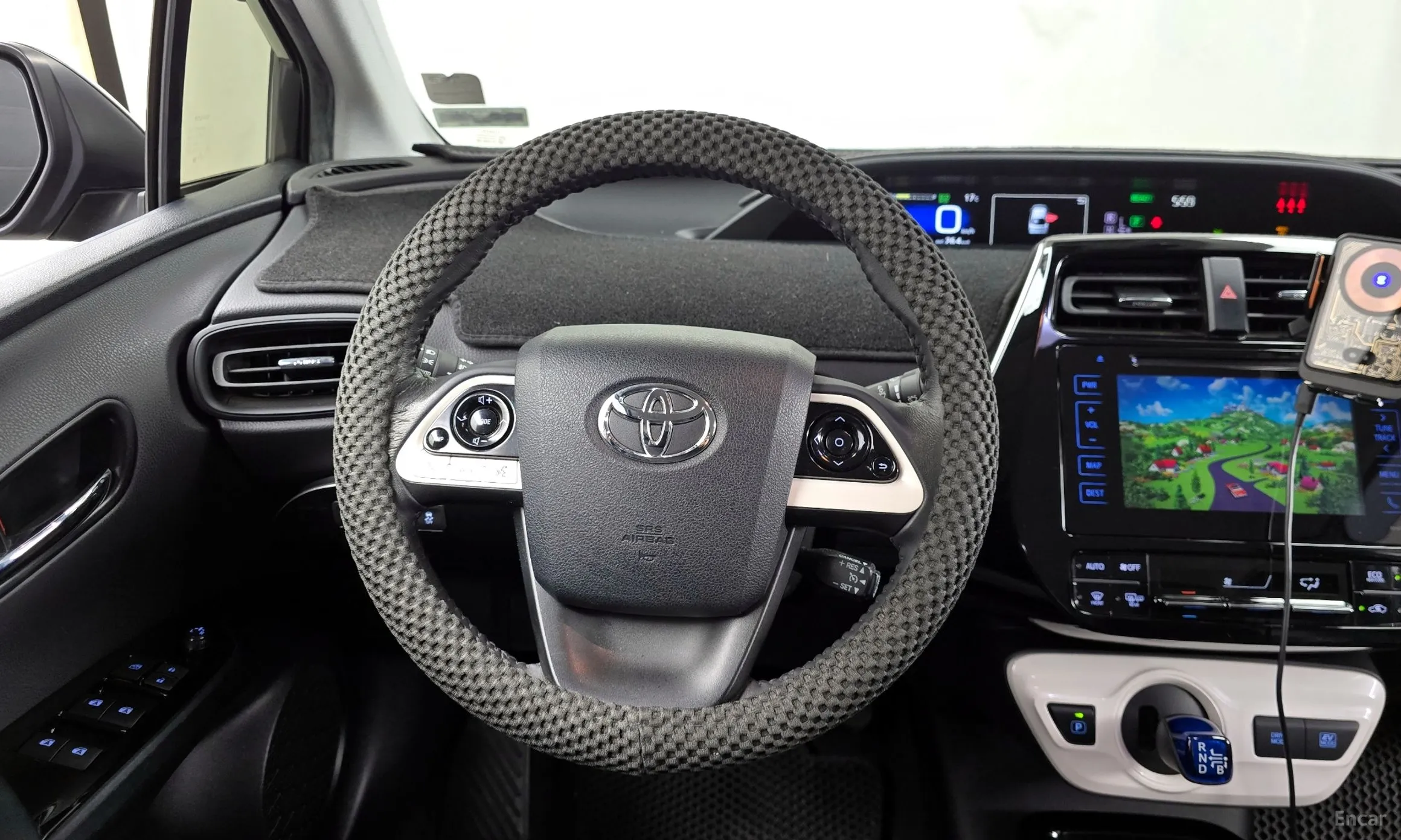 Toyota Prius 4th Generation превью 13