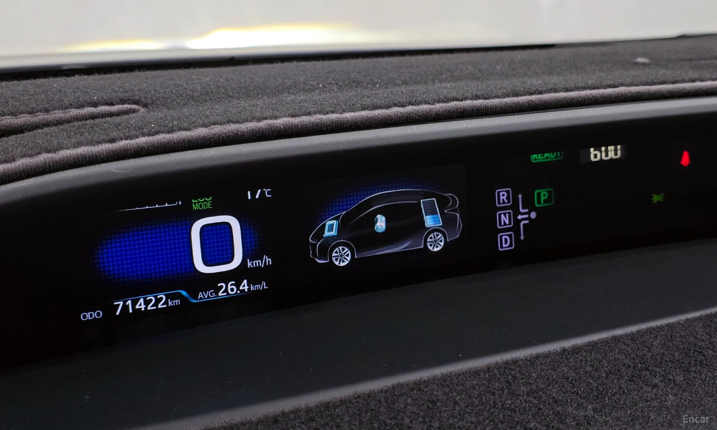 Toyota Prius 4th Generation превью 8