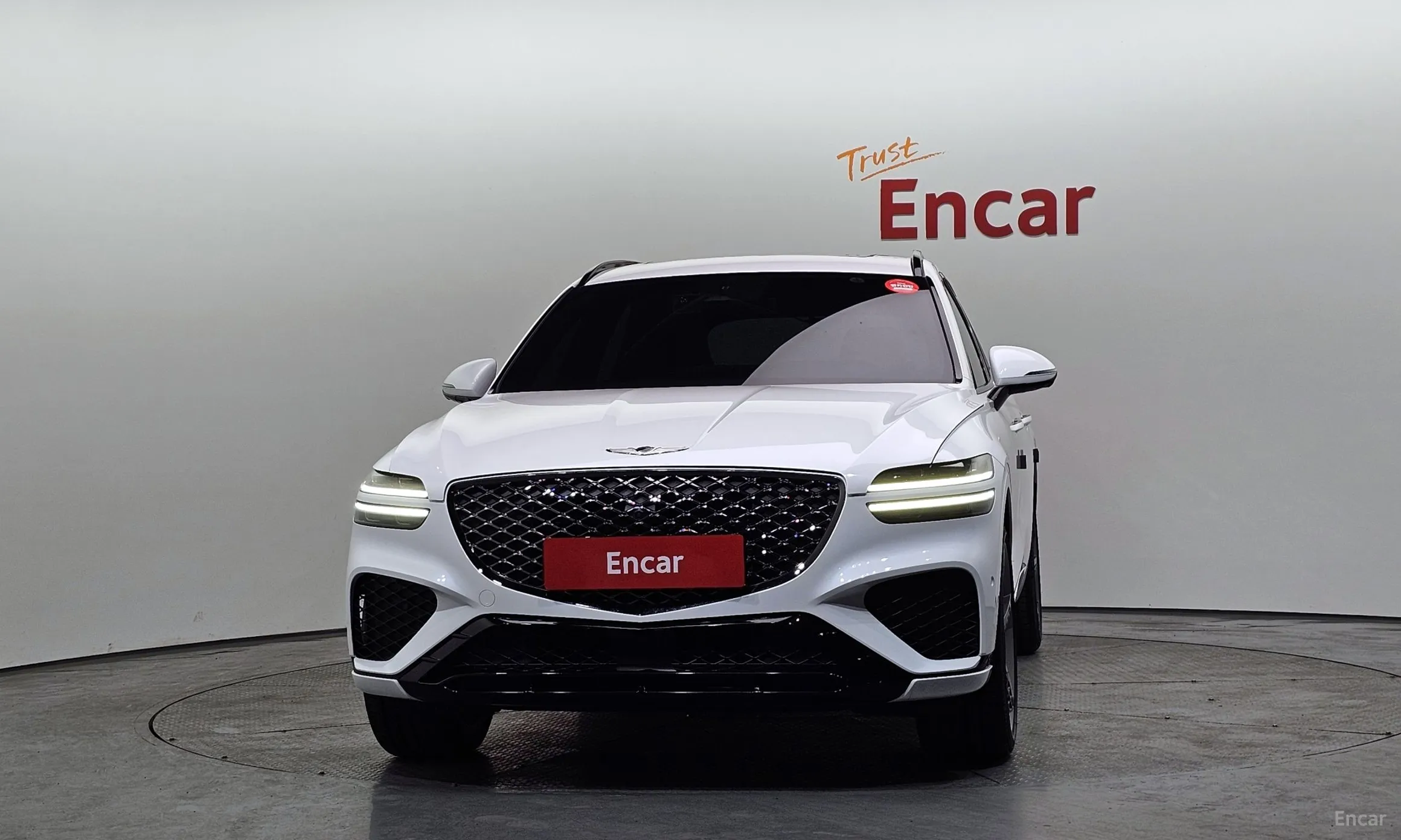 Genesis GV70 превью 3