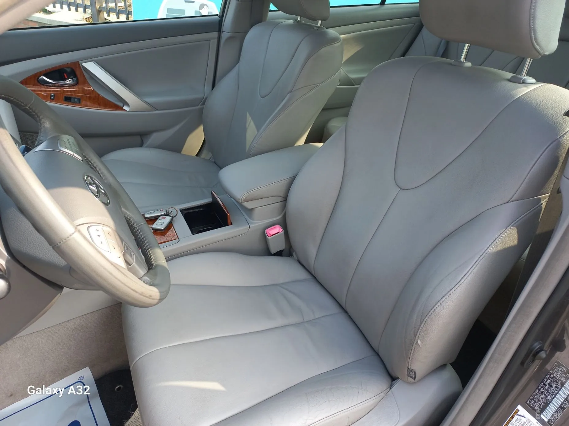 Toyota Camry превью 17