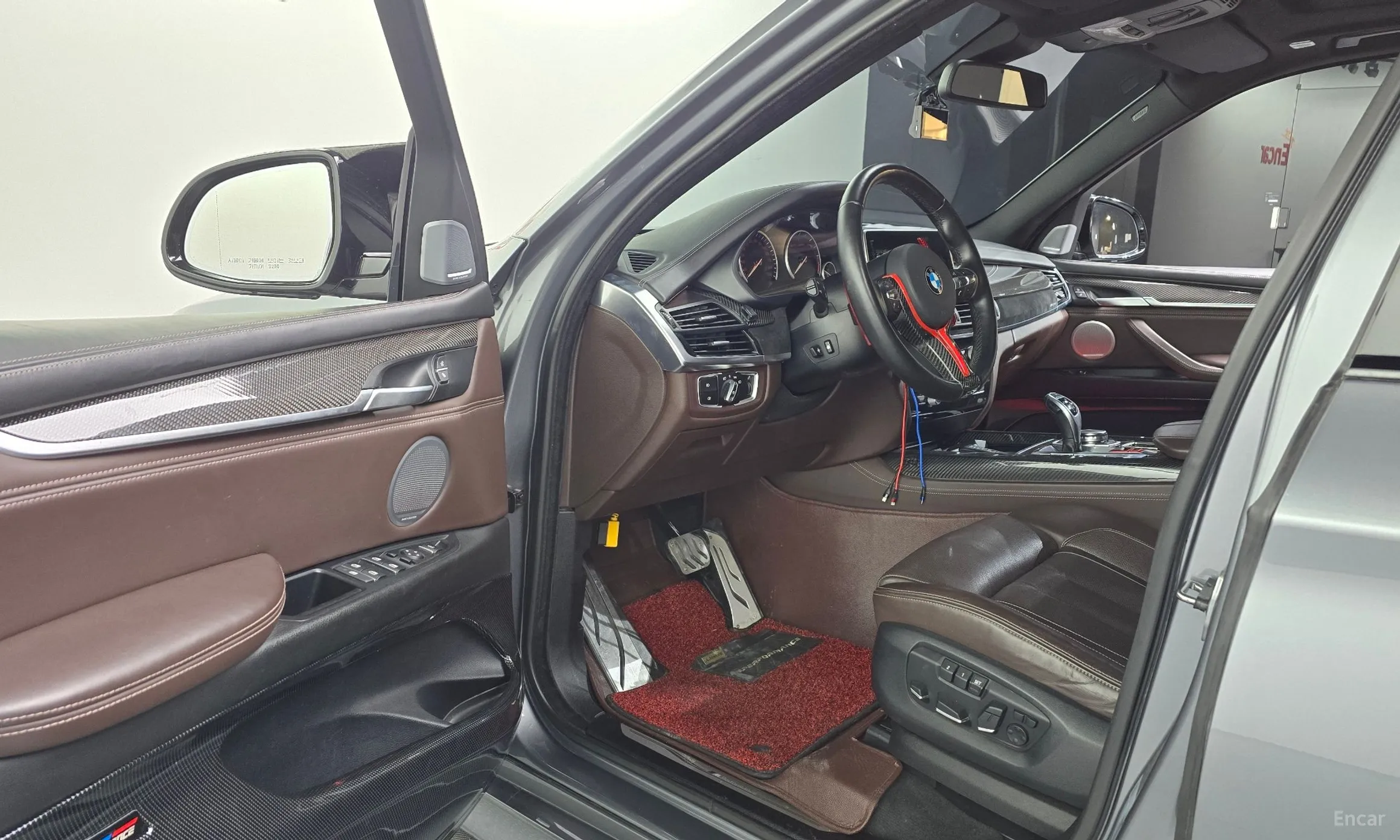 BMW X5 (F15) превью 10