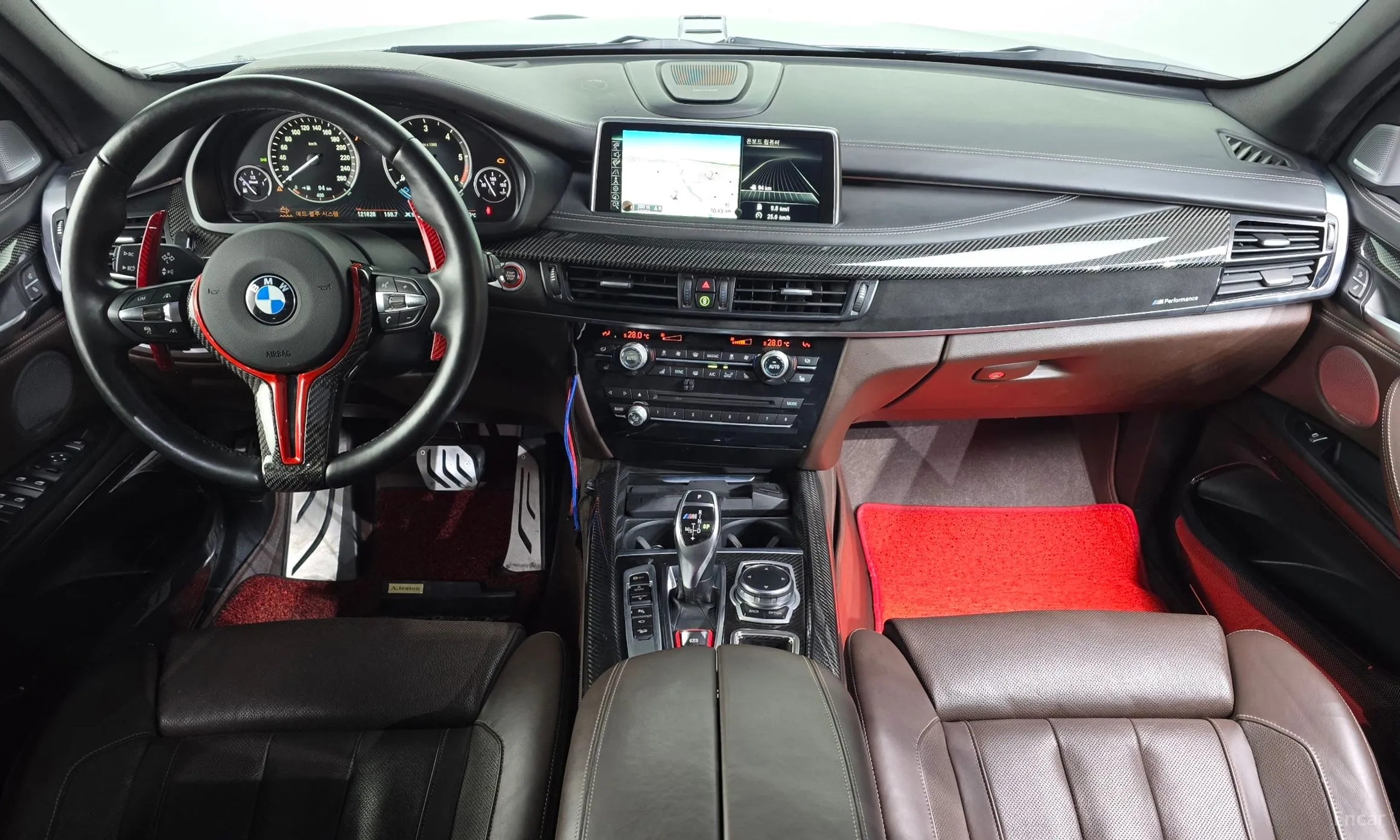 BMW X5 (F15) превью 7