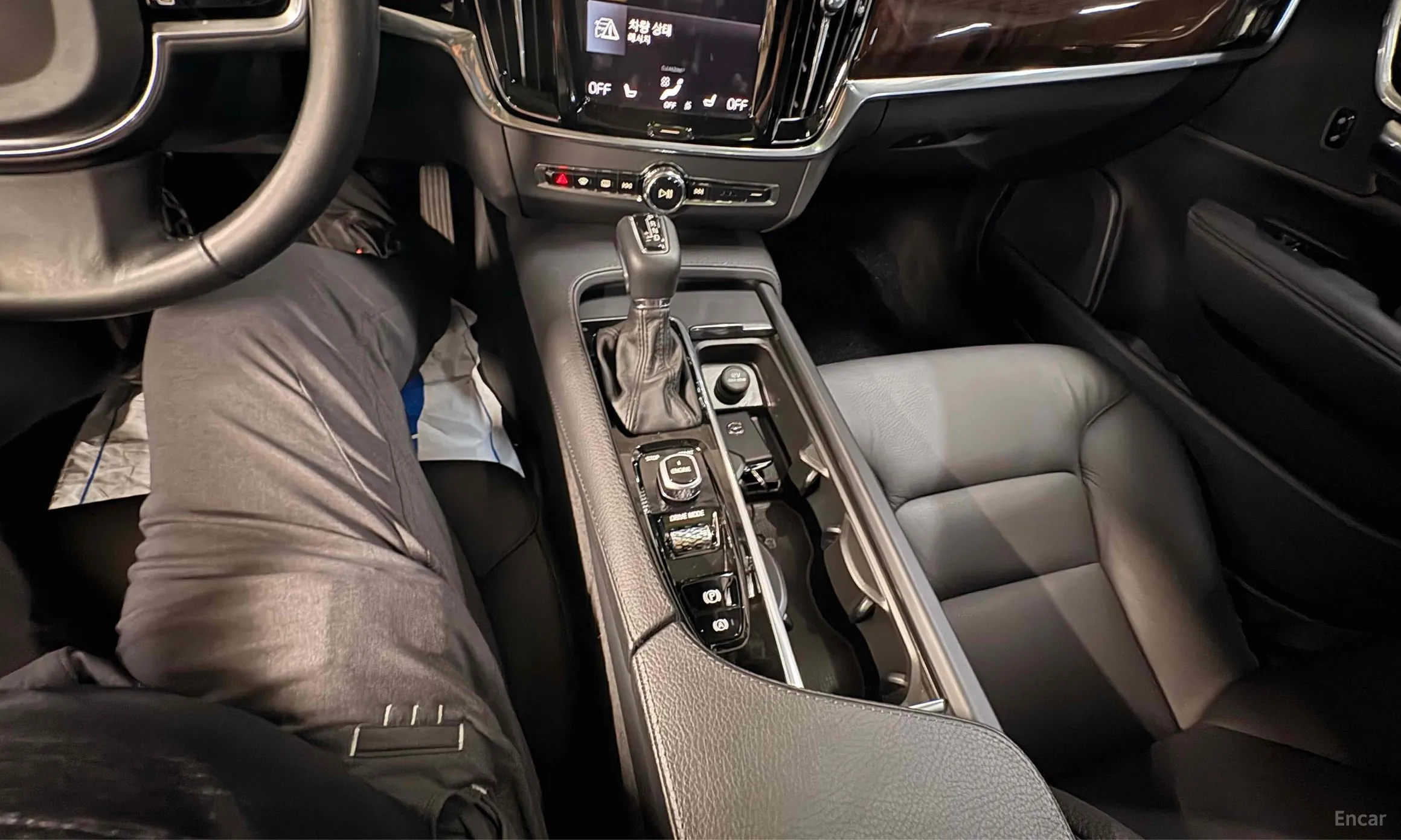 Volvo S90 превью 12