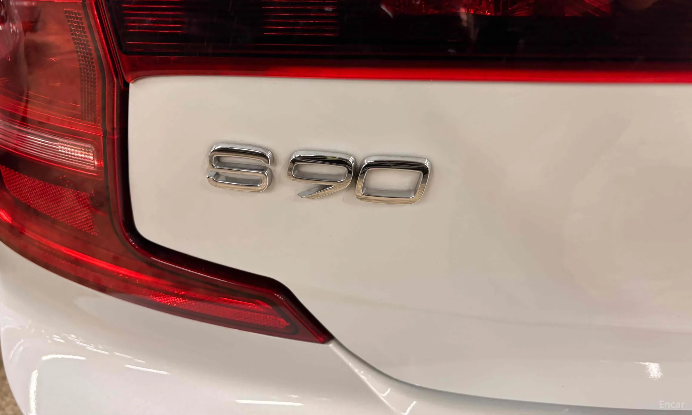 Volvo S90 превью 5