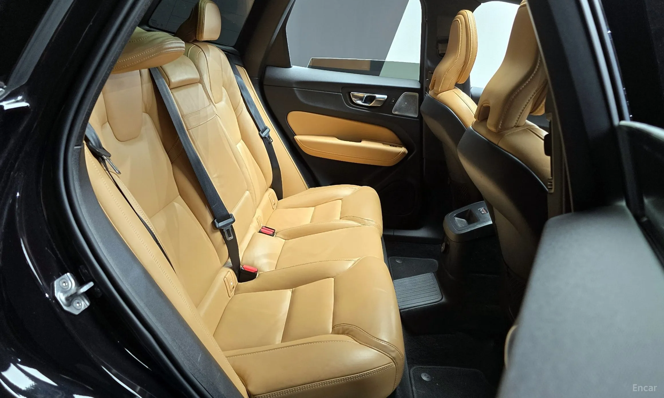 Volvo XC60 Gen 2 превью 12