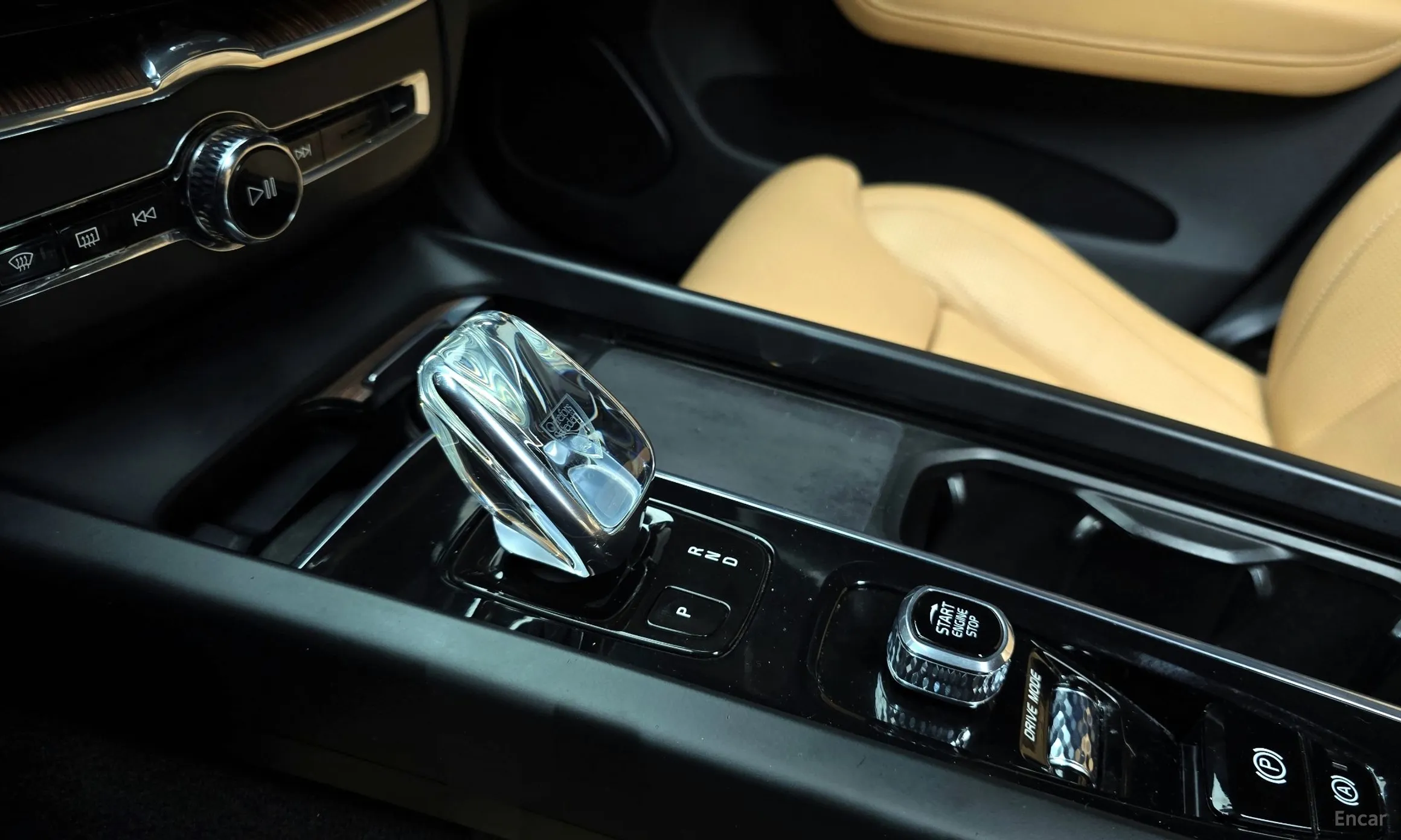 Volvo XC60 Gen 2 превью 9