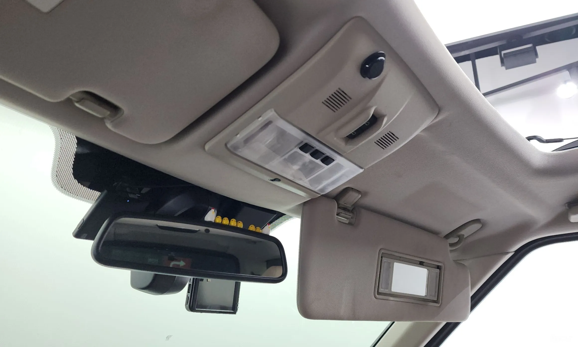 Land Rover Discovery 4 превью 17