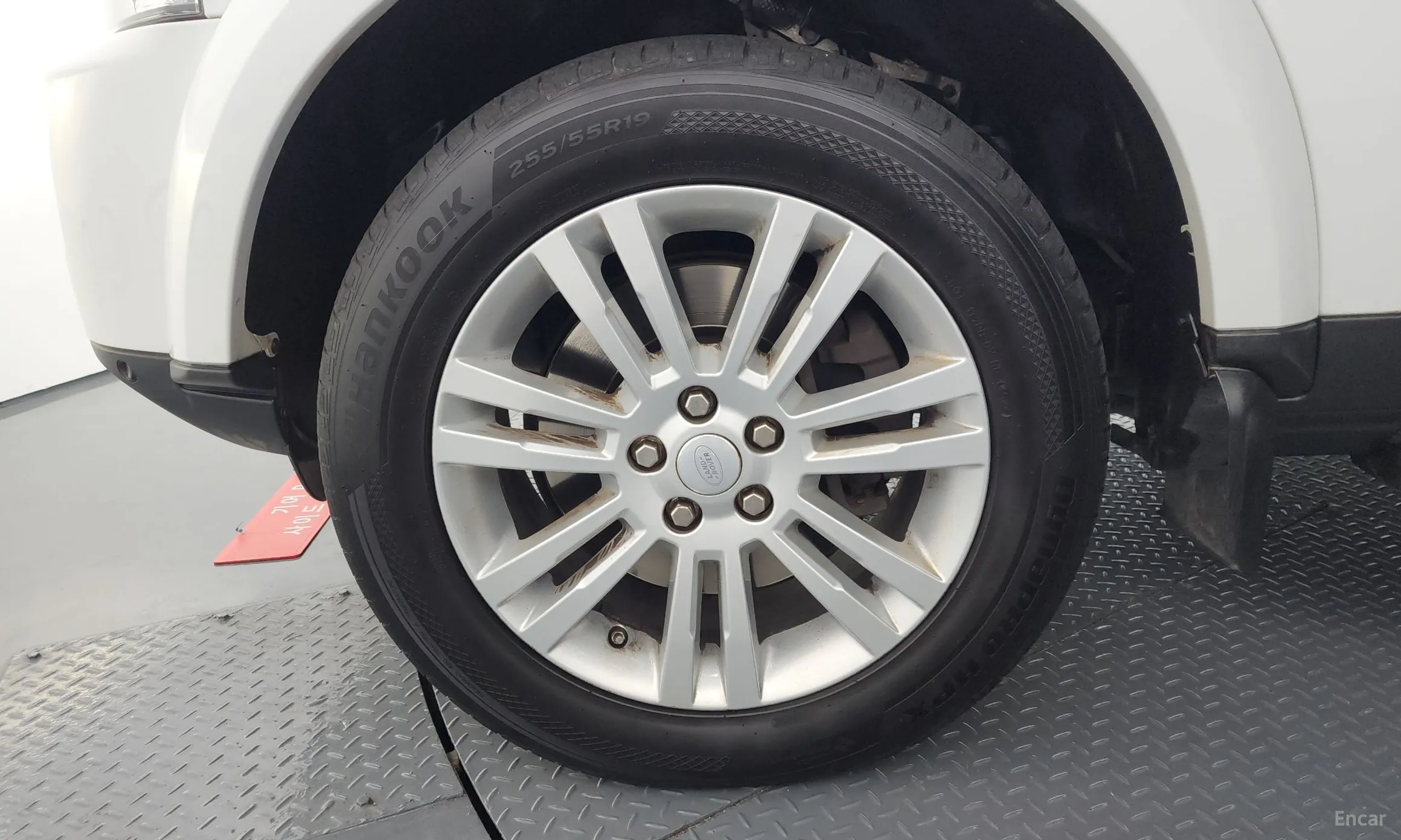 Land Rover Discovery 4 превью 5