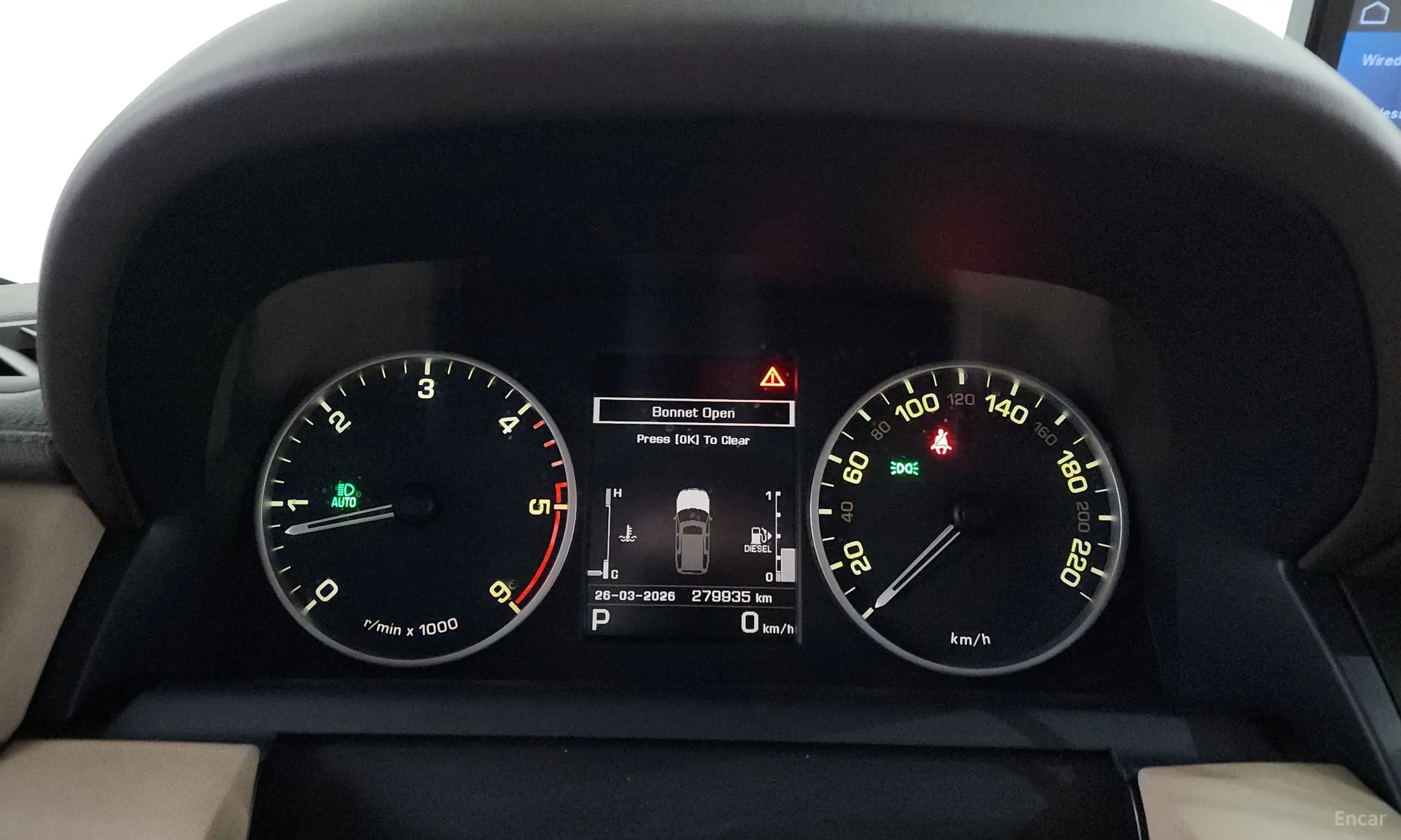 Land Rover Discovery 4 превью 8
