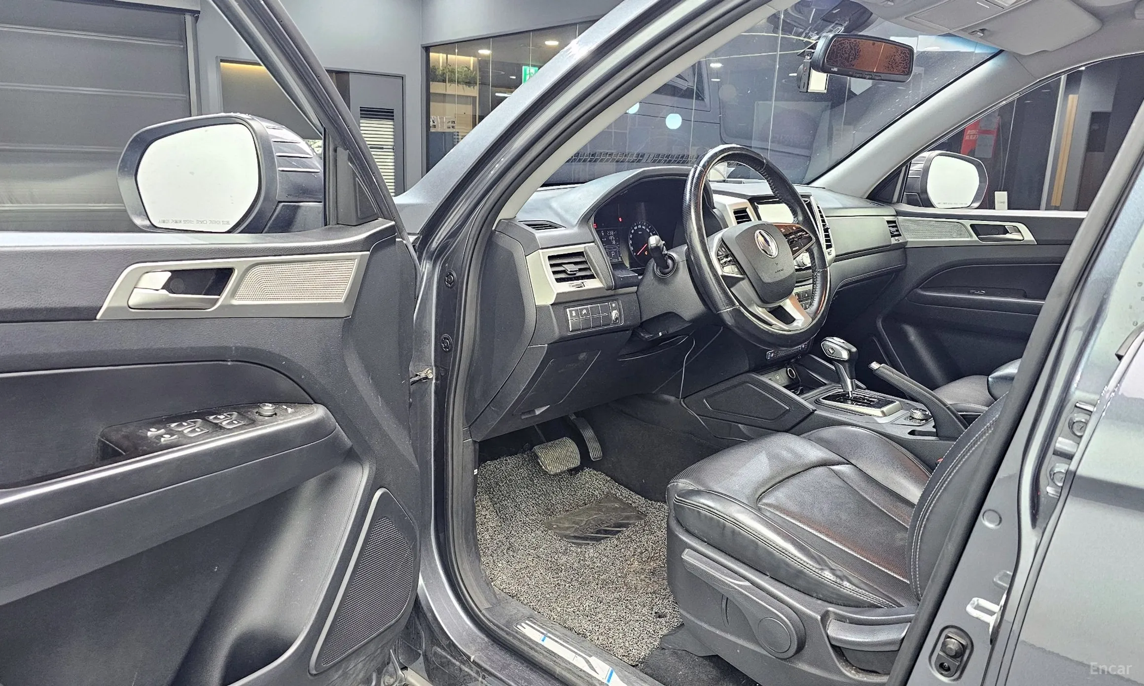 KG Mobility (SsangYong) Rexton Sports превью 11
