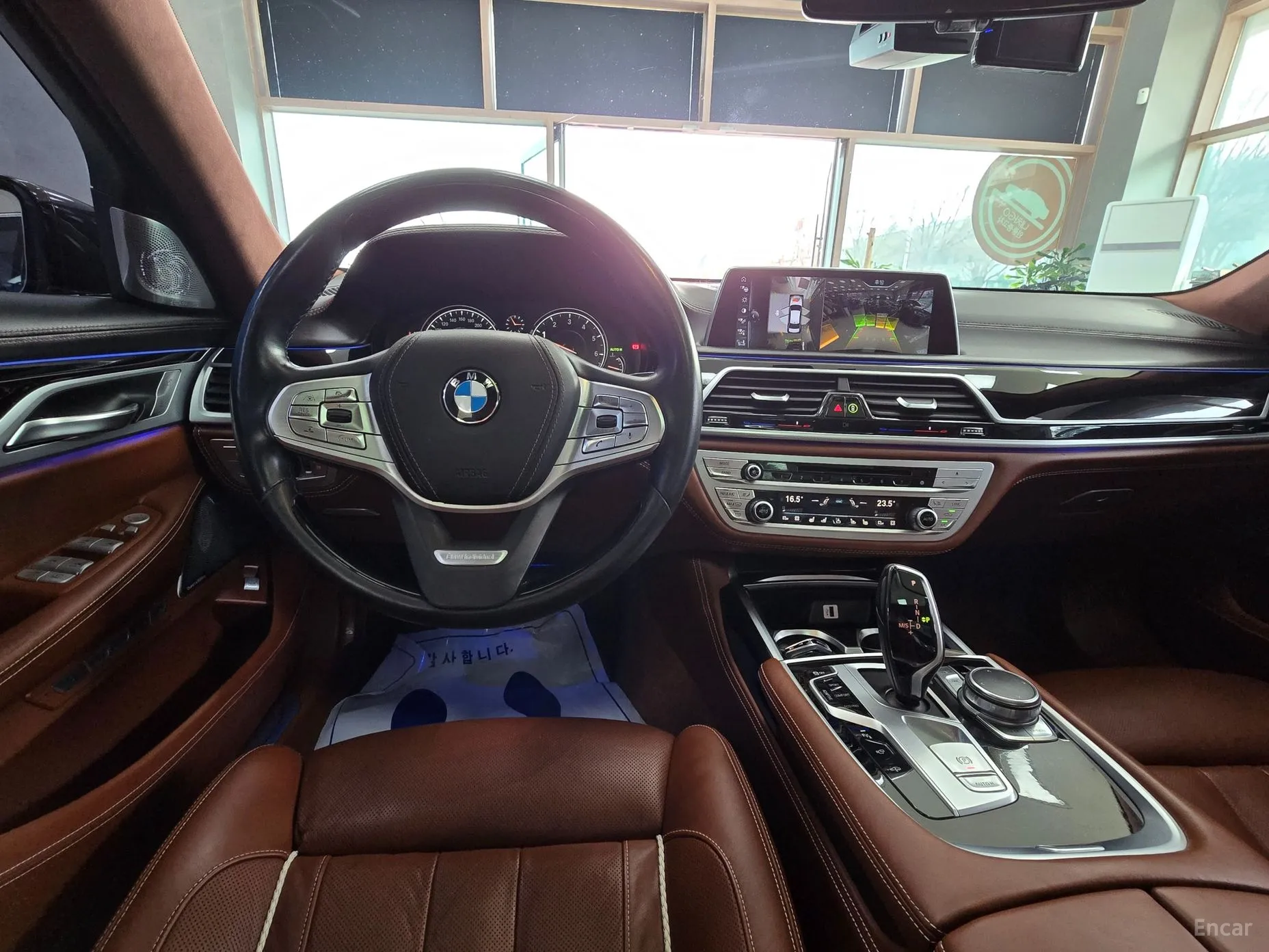 BMW 7 Series (G11) превью 10