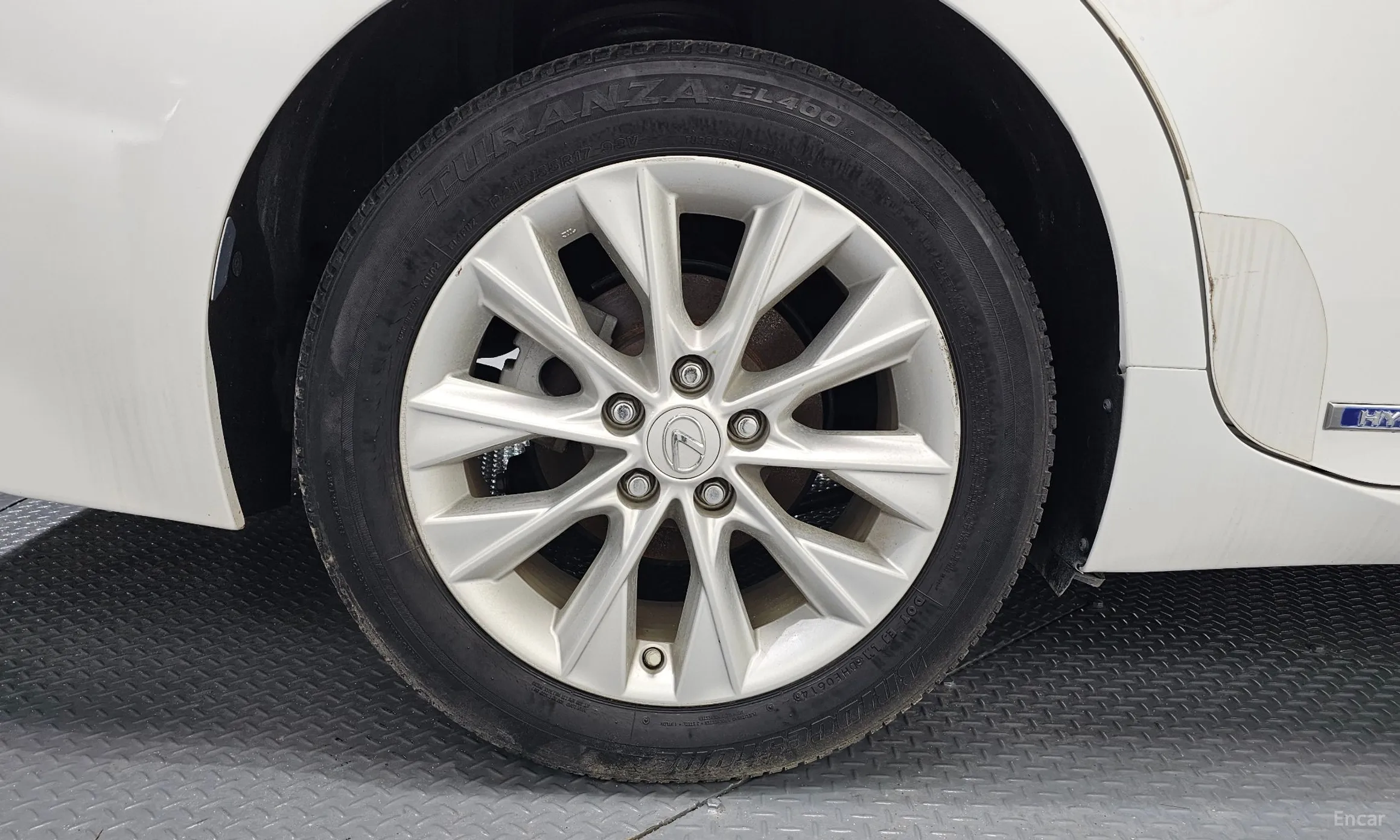 Lexus New ES300h превью 5