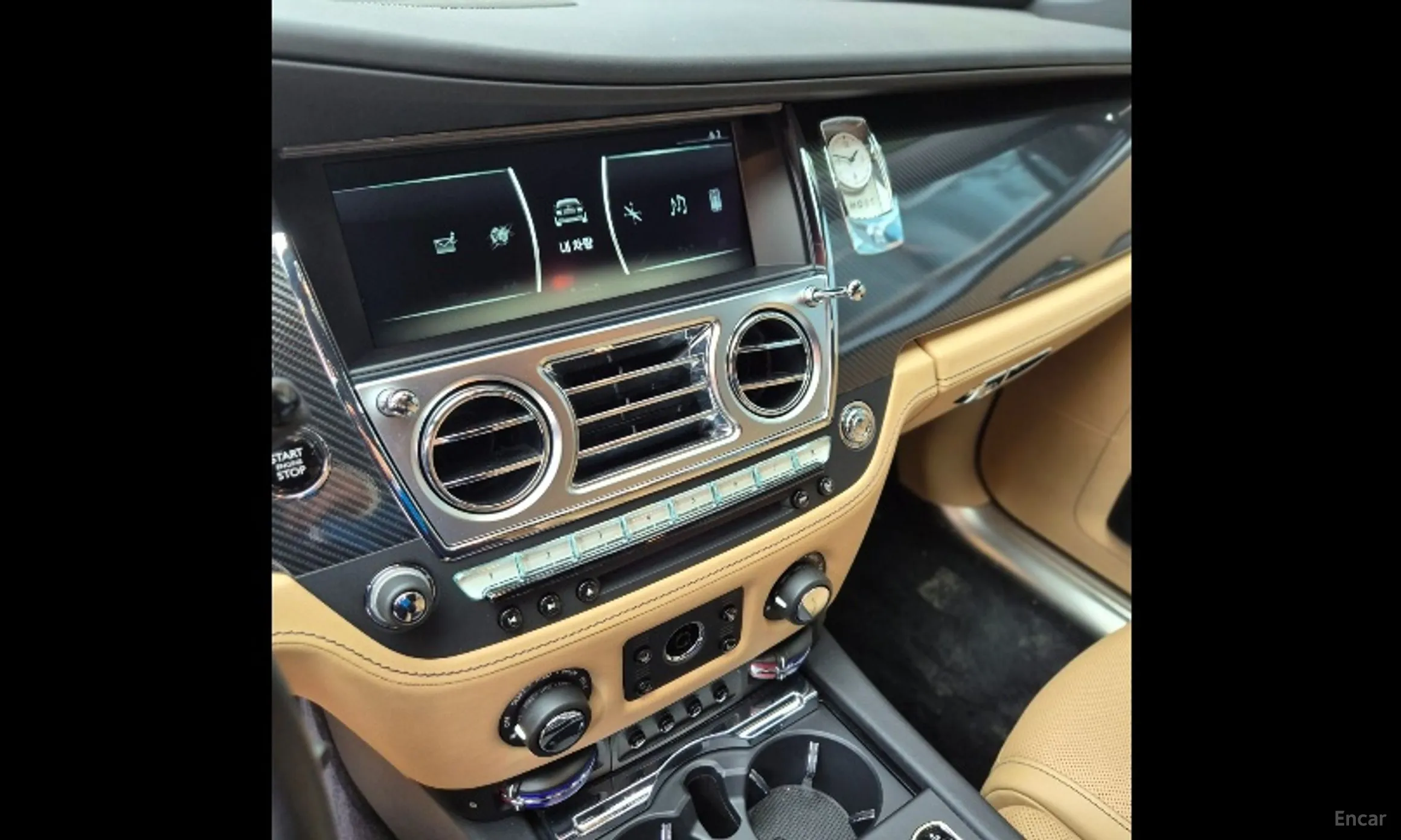 Rolls-Royce Ghost превью 10