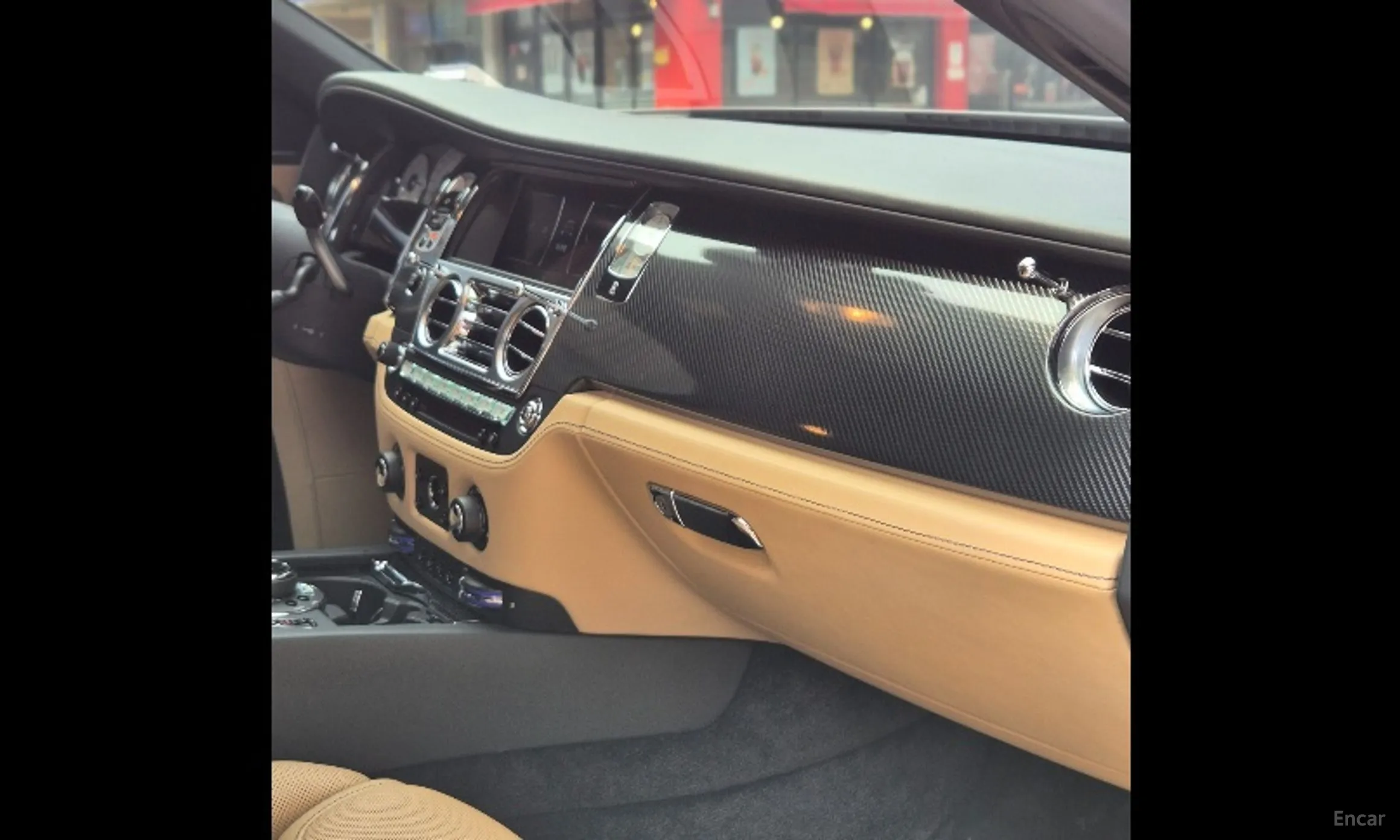 Rolls-Royce Ghost превью 12
