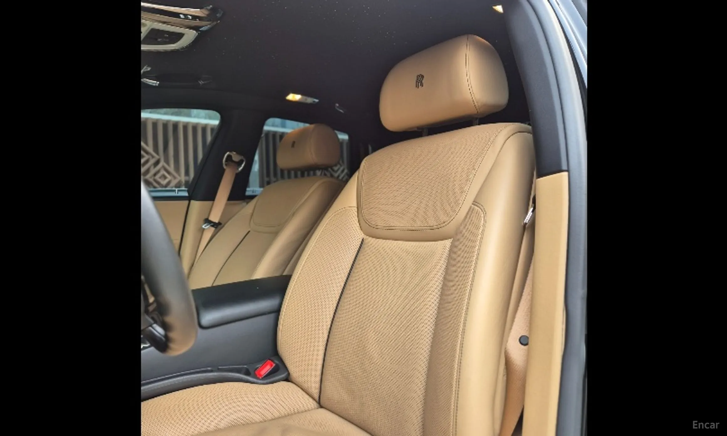 Rolls-Royce Ghost превью 13