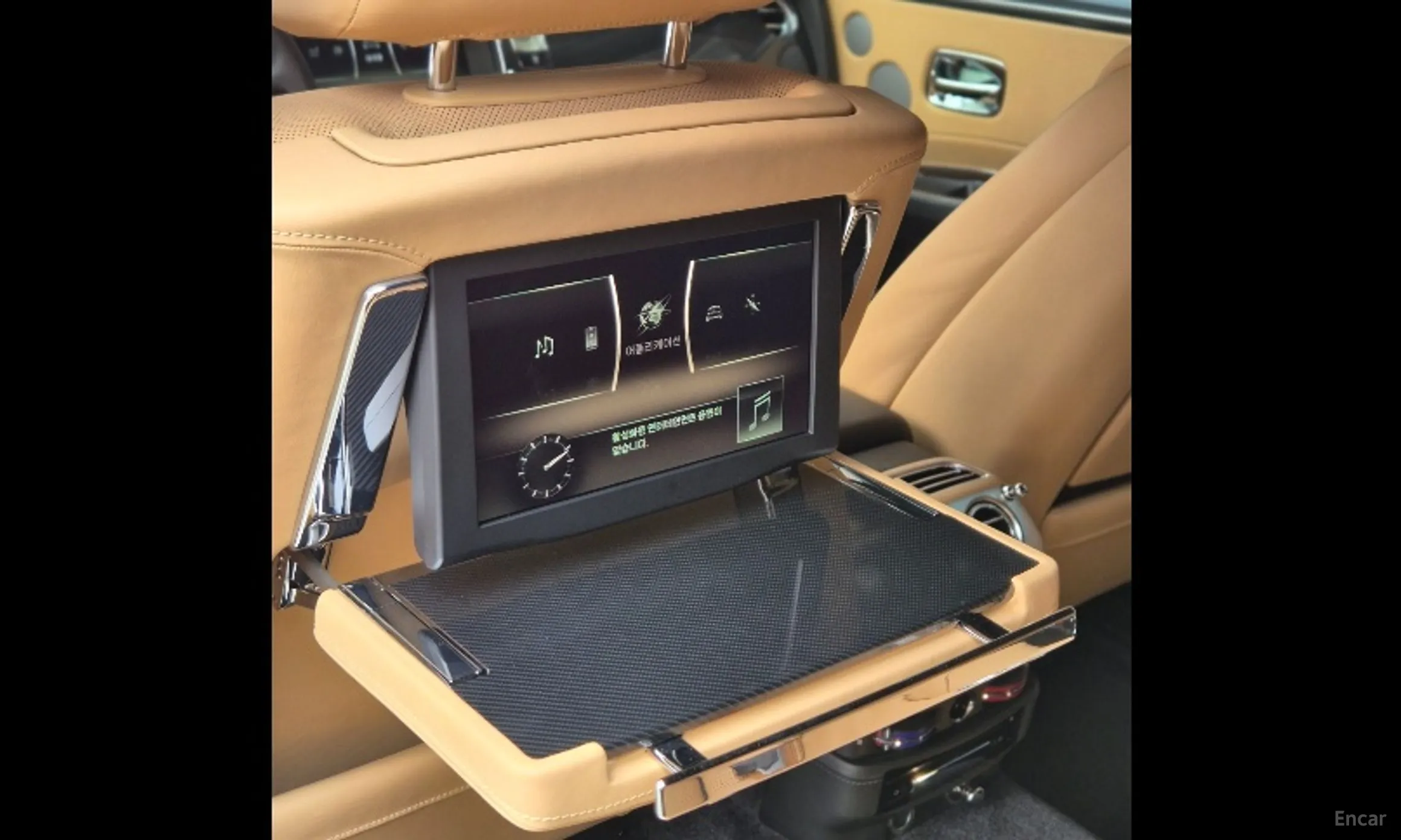 Rolls-Royce Ghost превью 19
