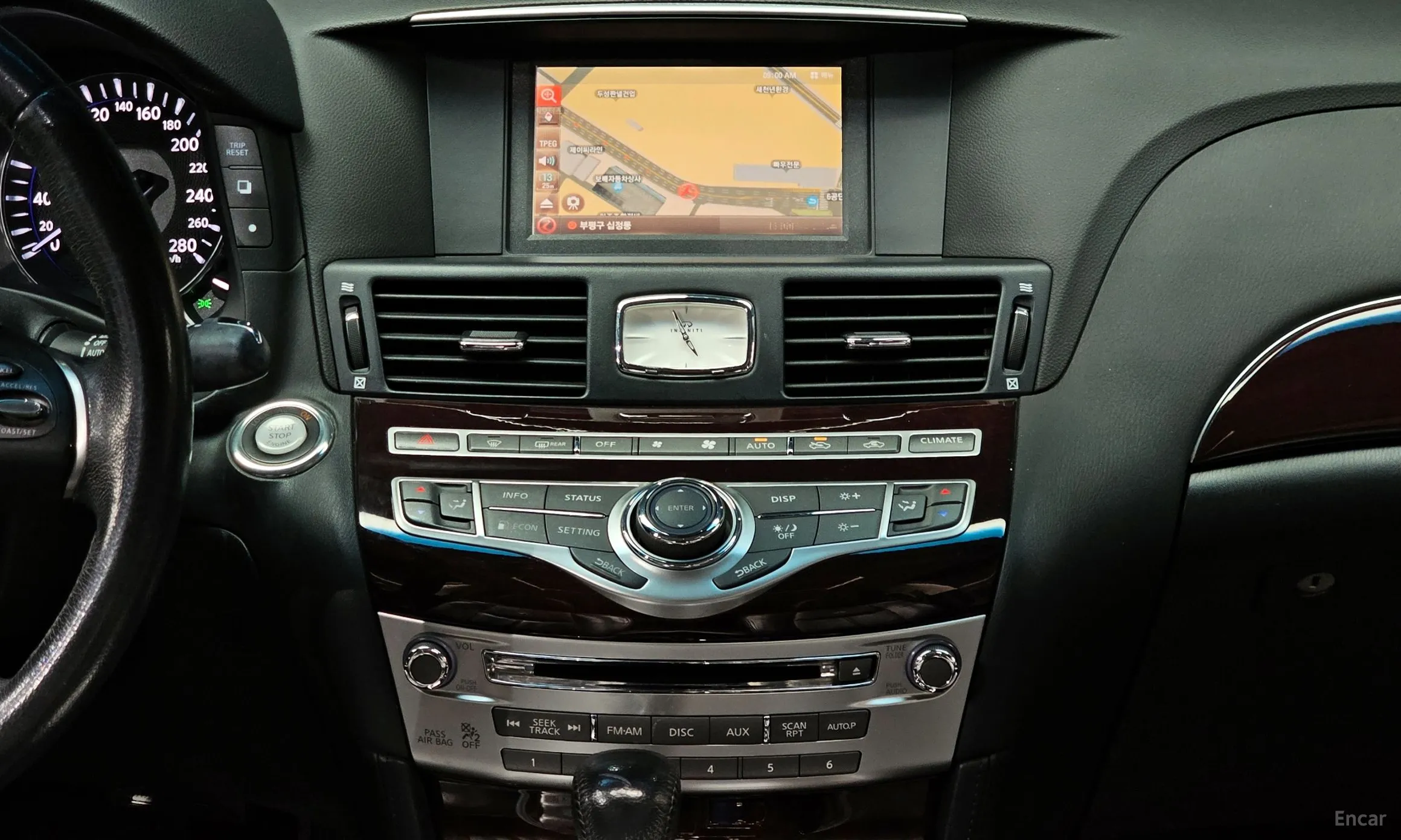 Infiniti M37 превью 14