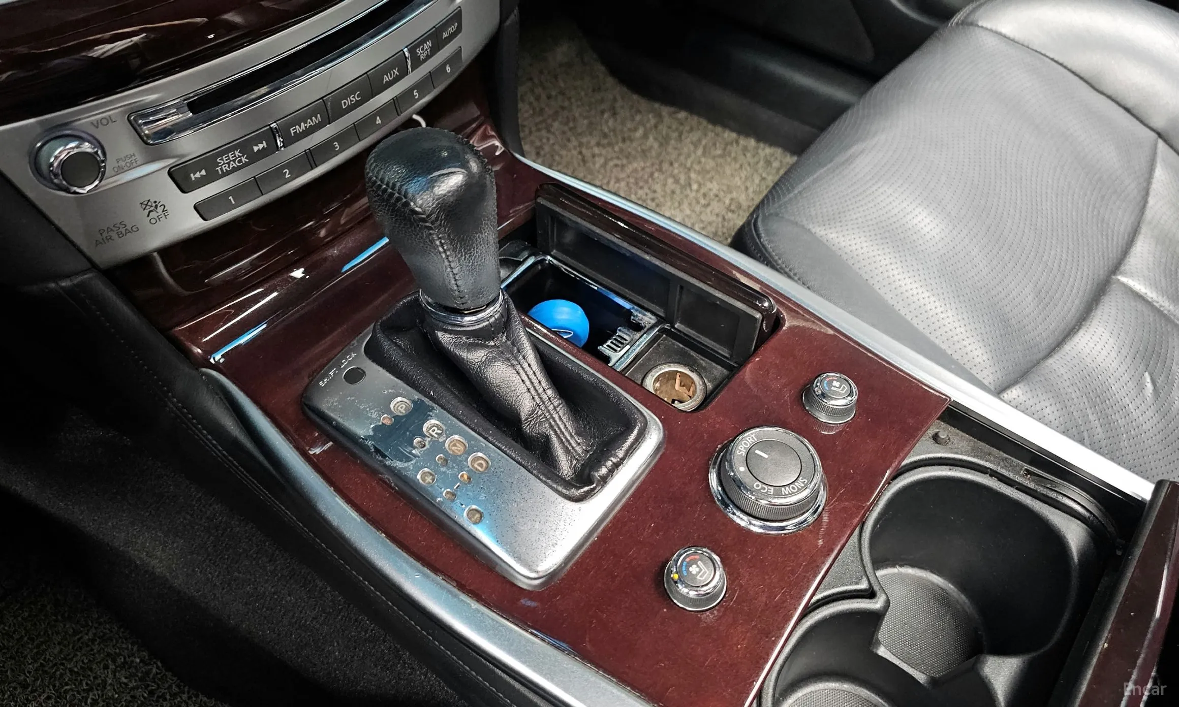 Infiniti M37 превью 9