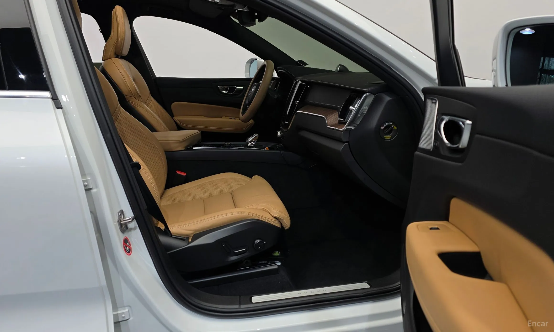 Volvo XC60 Gen 2 превью 11