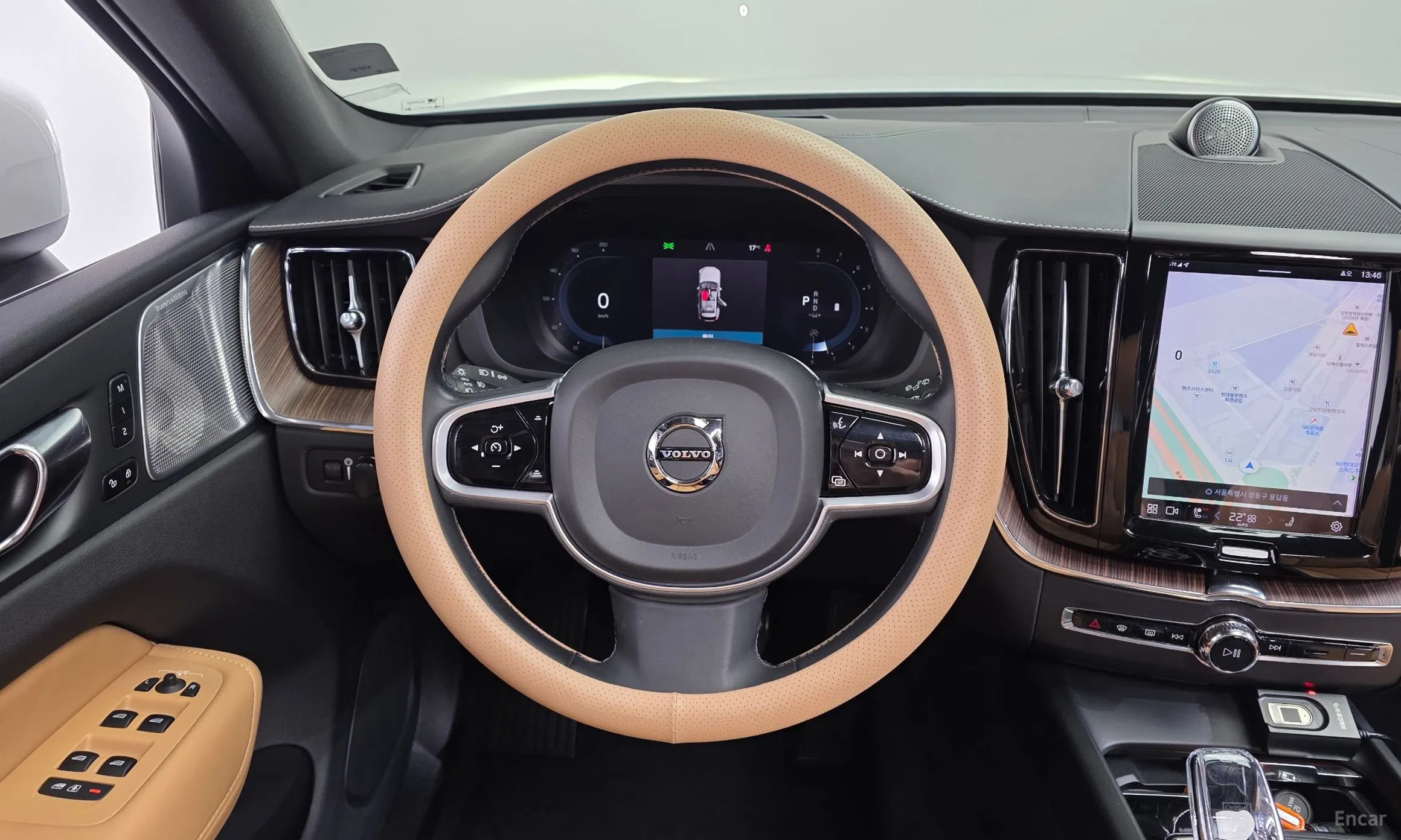Volvo XC60 Gen 2 превью 13